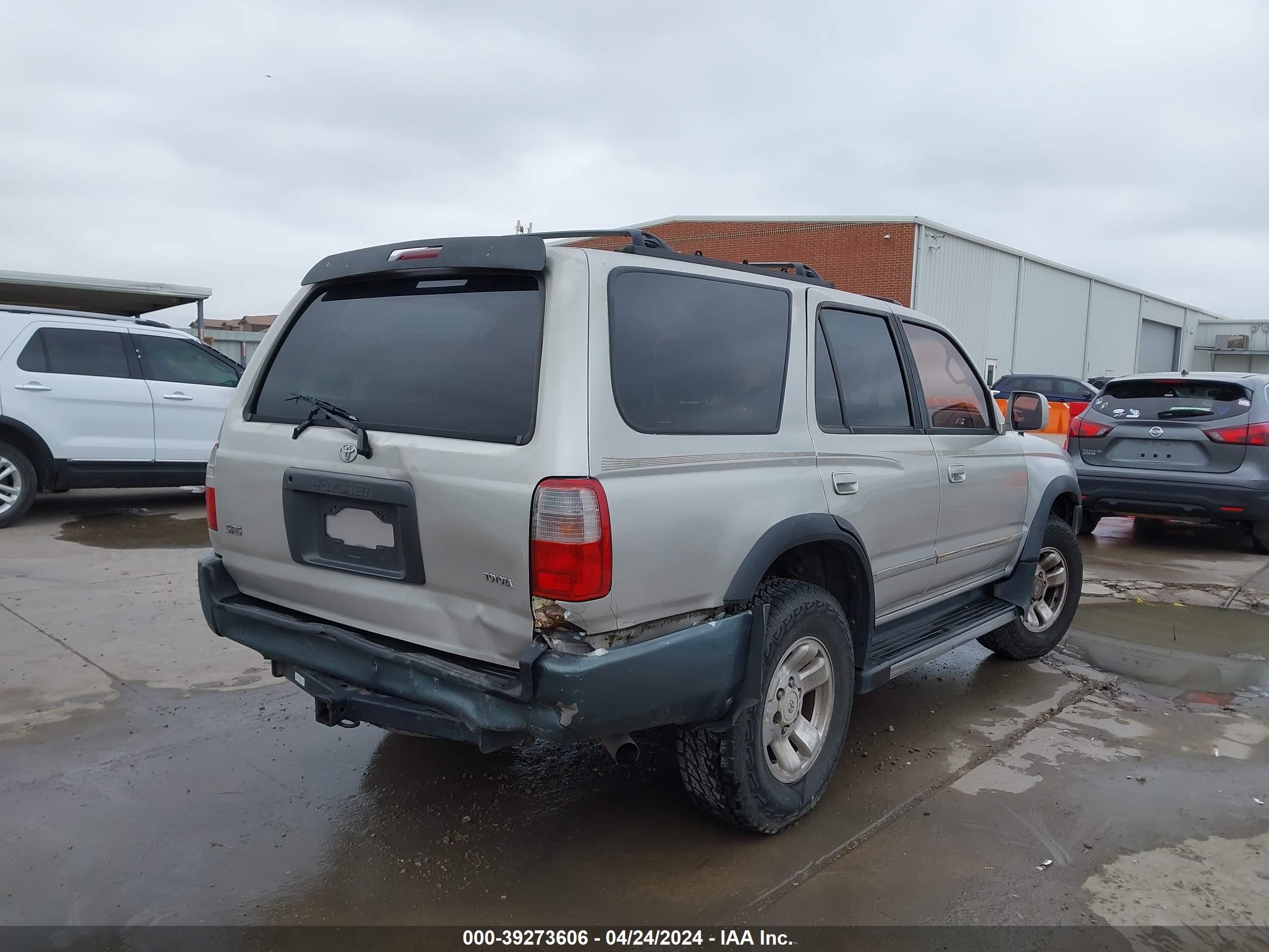 Photo 3 VIN: JT3GN86R4W0057609 - TOYOTA 4RUNNER 