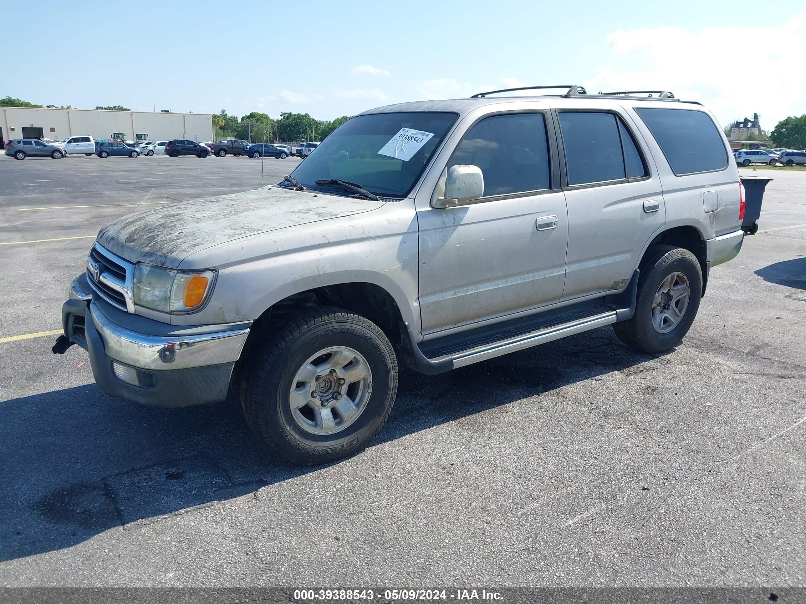 Photo 1 VIN: JT3GN86R6Y0139134 - TOYOTA 4RUNNER 