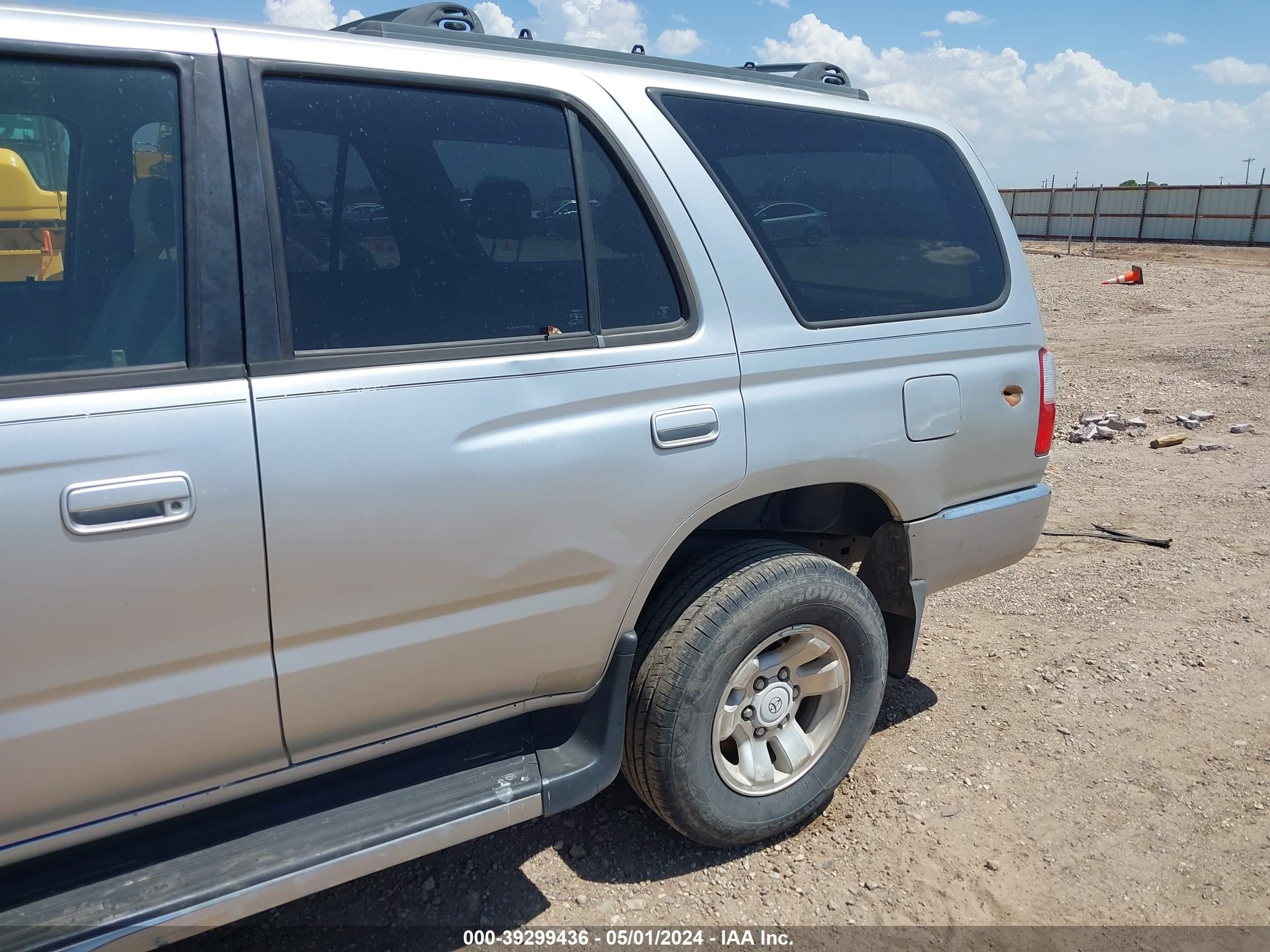 Photo 5 VIN: JT3GN86R720256700 - TOYOTA 4RUNNER 