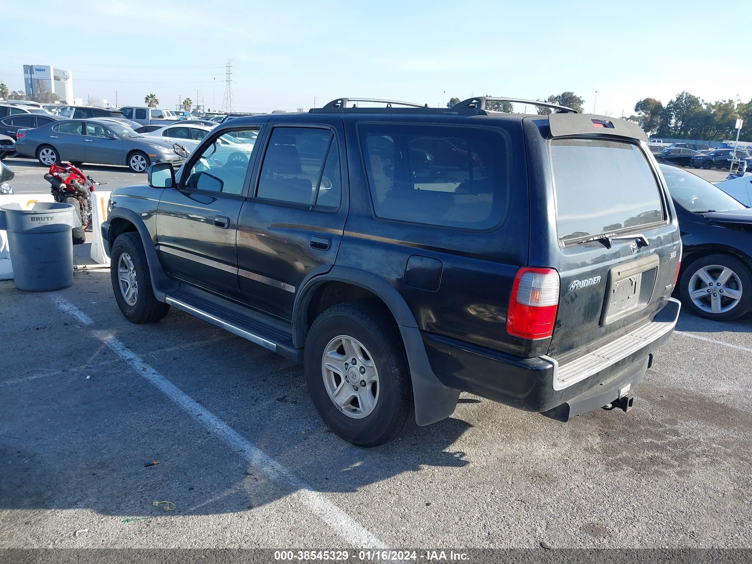 Photo 2 VIN: JT3GN86R7X0125211 - TOYOTA 4RUNNER 