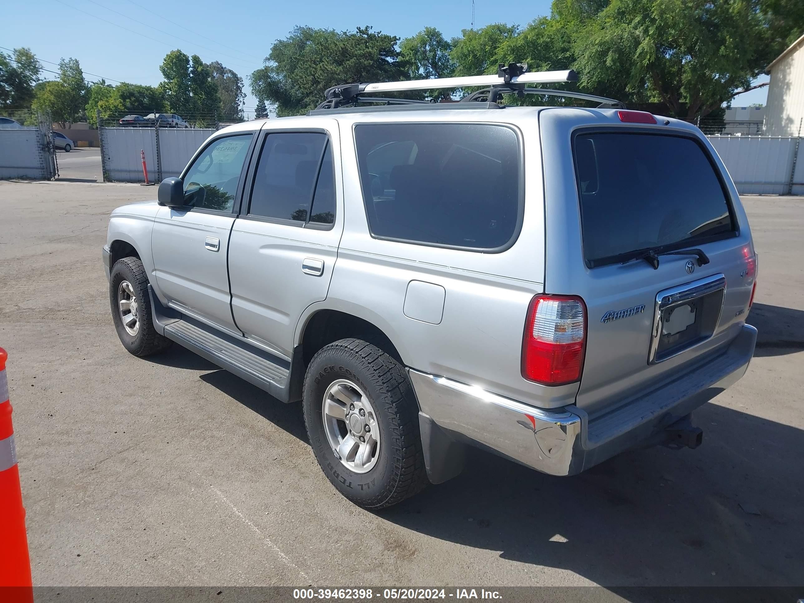 Photo 2 VIN: JT3GN86R920232981 - TOYOTA 4RUNNER 