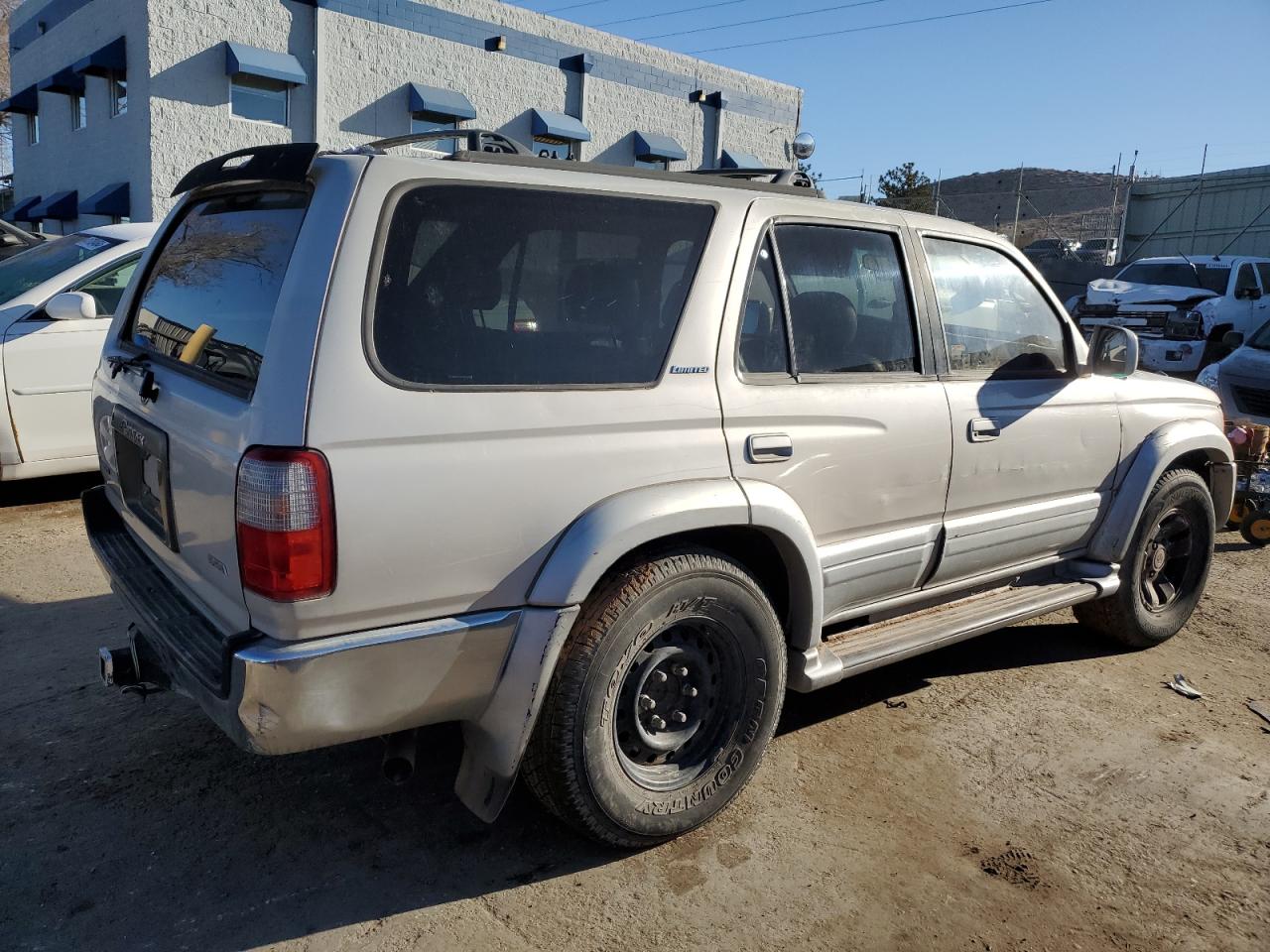 Photo 2 VIN: JT3GN87R3V0021455 - TOYOTA 4RUNNER 