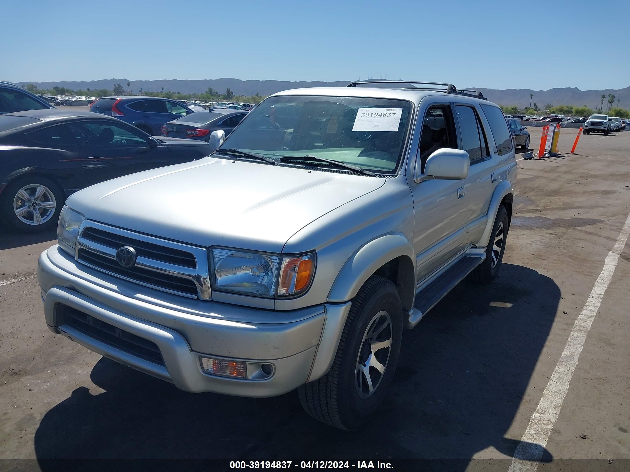 Photo 1 VIN: JT3GN87R5Y0178618 - TOYOTA 4RUNNER 