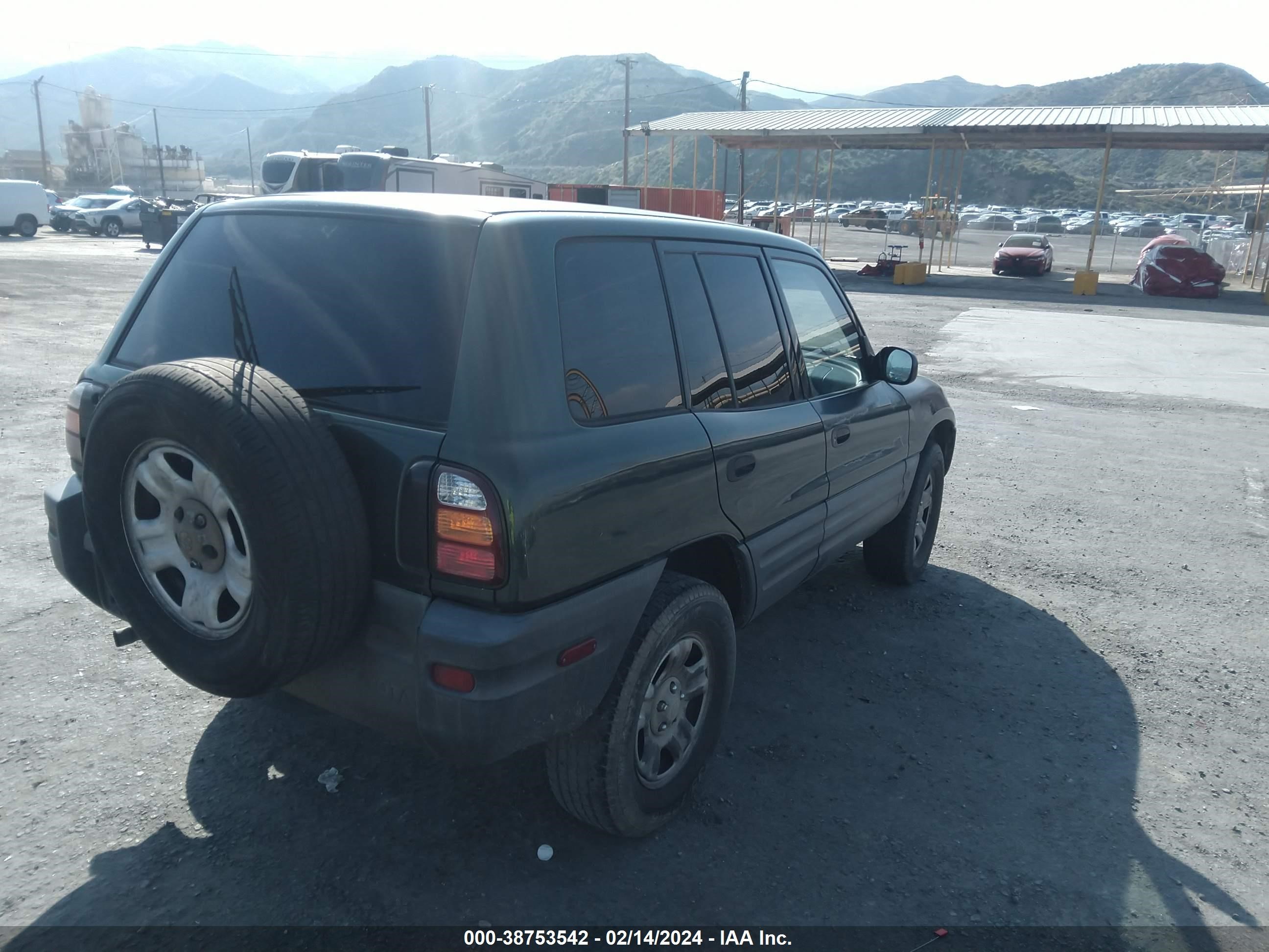 Photo 3 VIN: JT3GP10V0X7052102 - TOYOTA RAV 4 