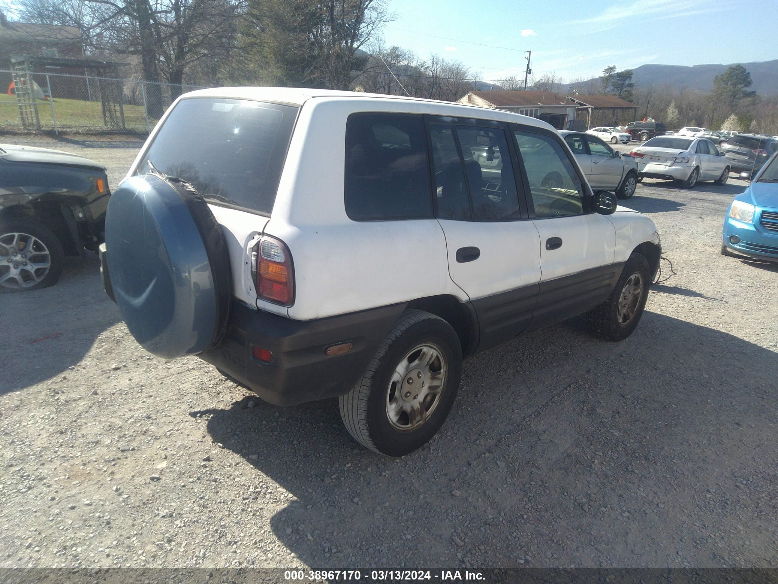 Photo 3 VIN: JT3GP10V4W7040100 - TOYOTA RAV 4 