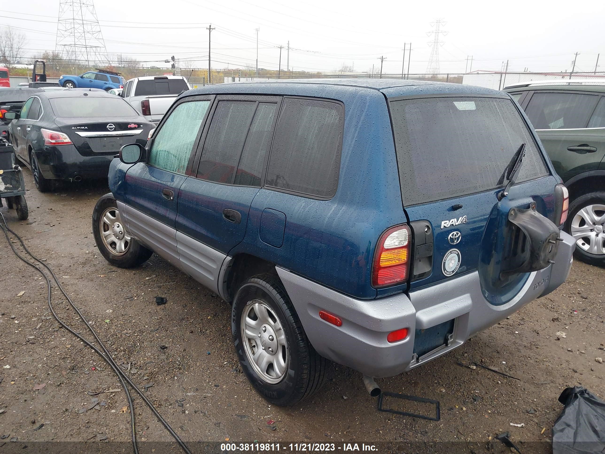 Photo 2 VIN: JT3GP10V4Y0048502 - TOYOTA RAV 4 