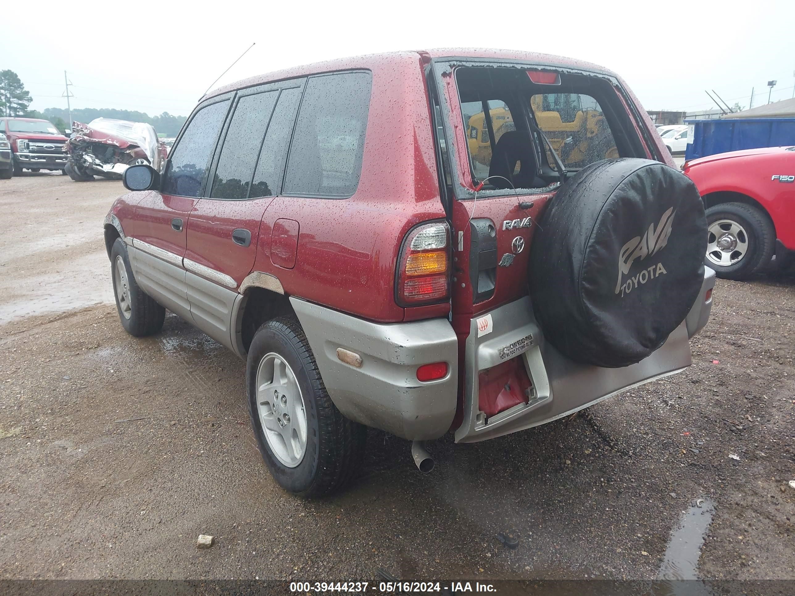 Photo 2 VIN: JT3GP10V4Y7067333 - TOYOTA RAV 4 