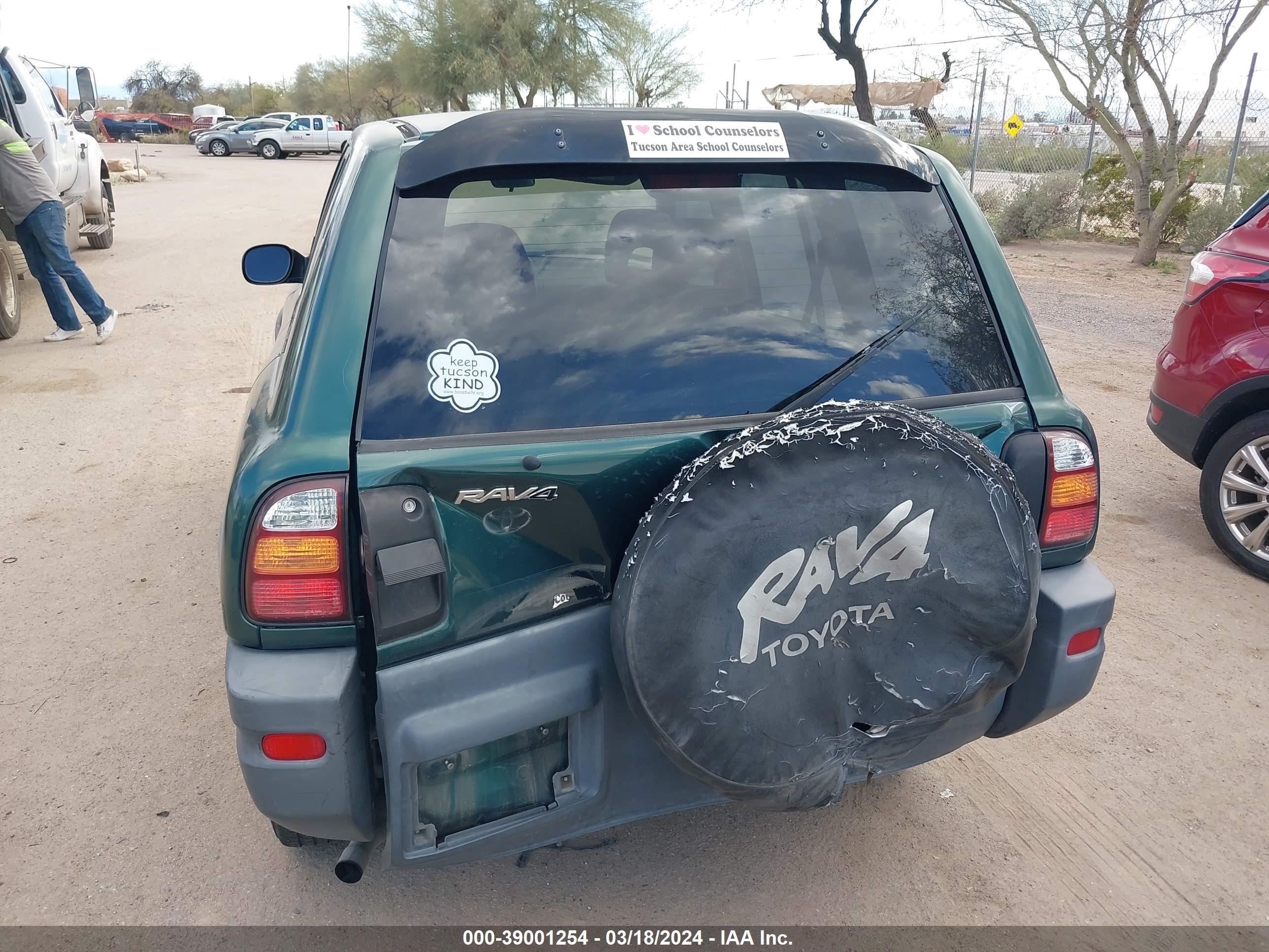 Photo 15 VIN: JT3GP10V5X0040939 - TOYOTA RAV 4 