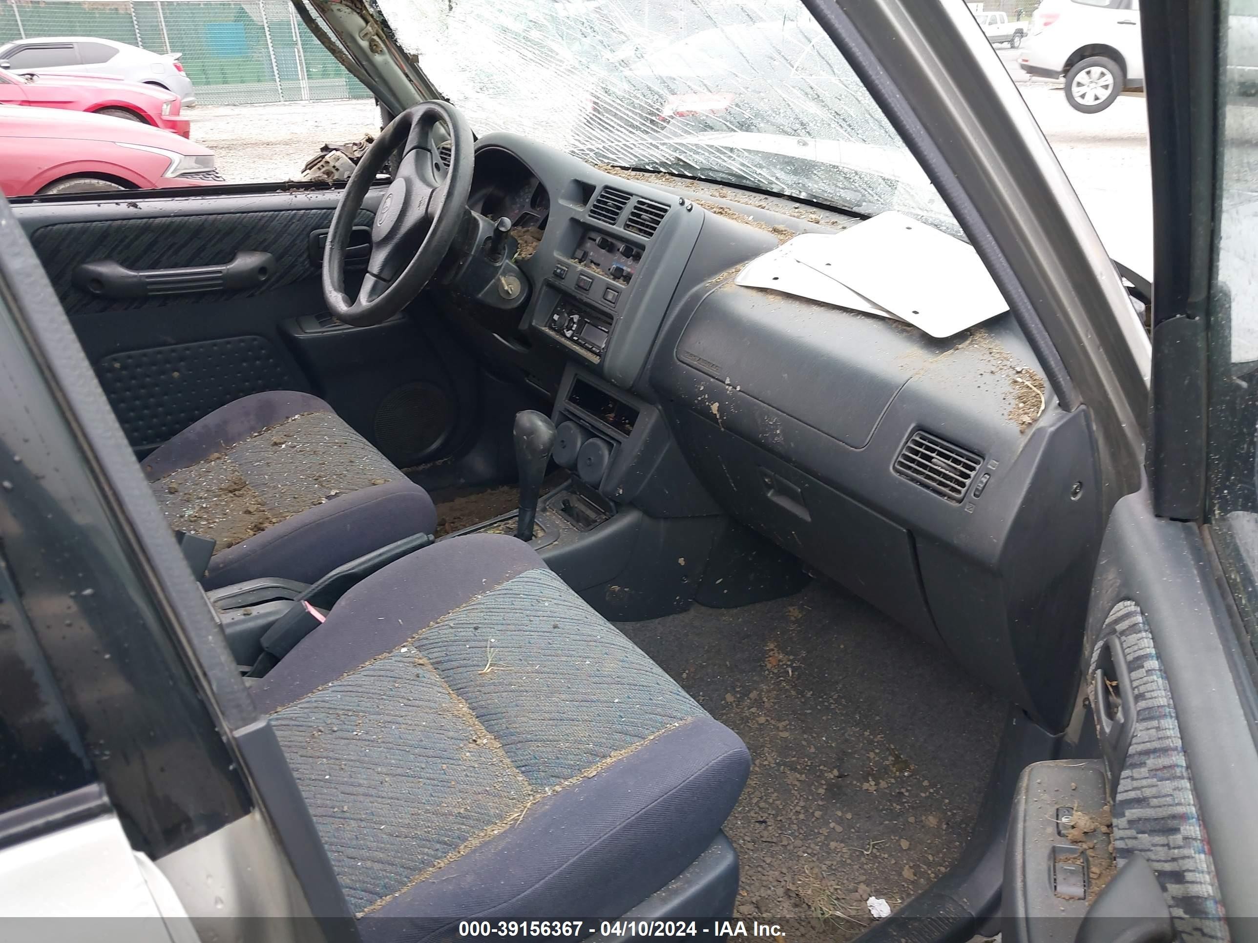 Photo 4 VIN: JT3GP10V7Y0051765 - TOYOTA RAV 4 