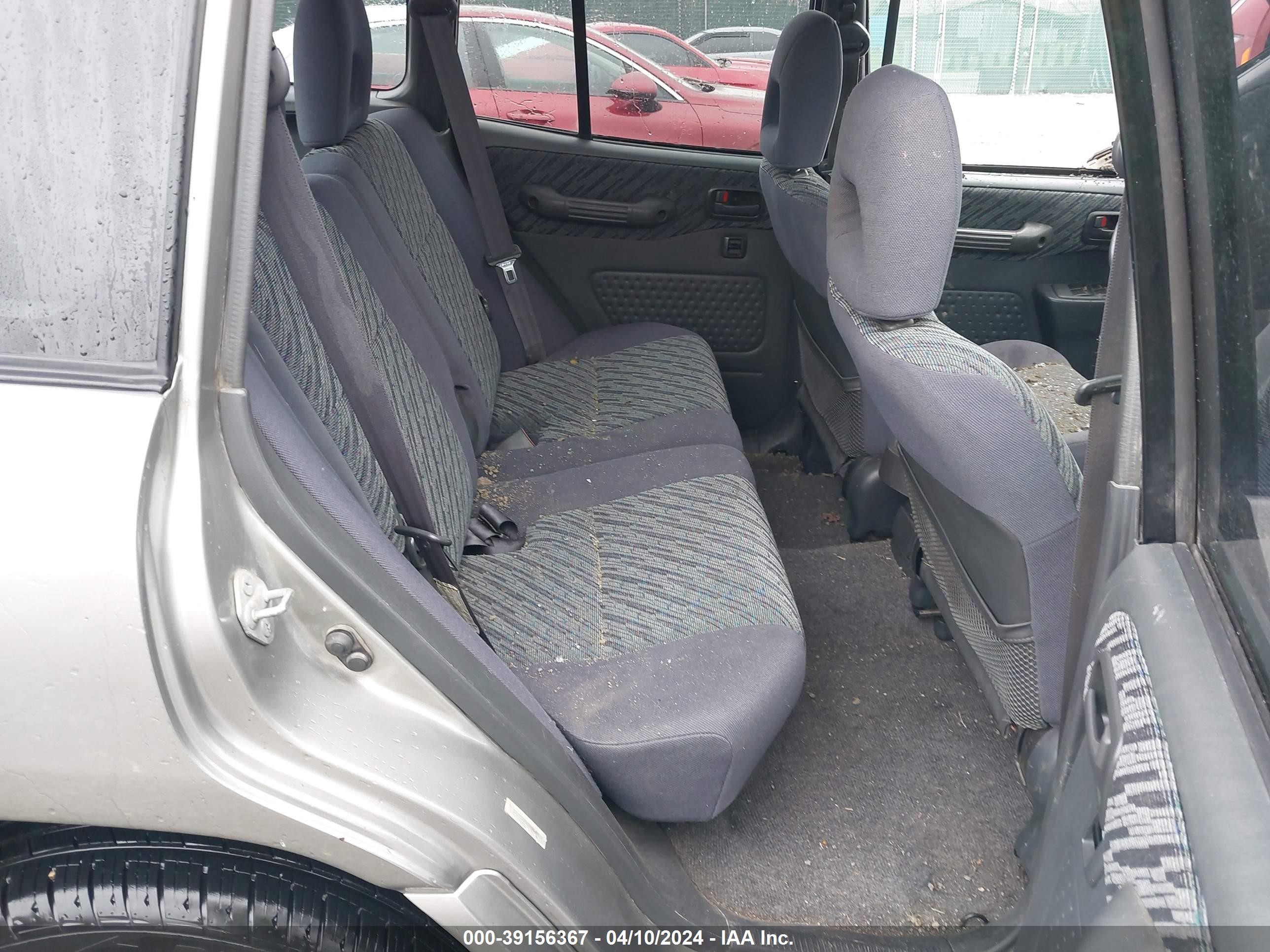 Photo 7 VIN: JT3GP10V7Y0051765 - TOYOTA RAV 4 