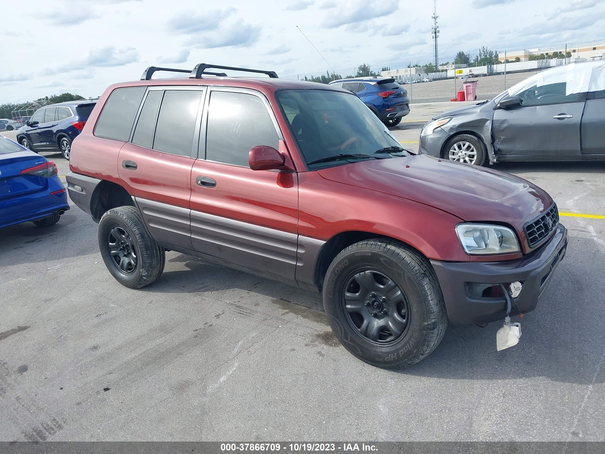 Photo 0 VIN: JT3GP10V8X7059475 - TOYOTA RAV 4 