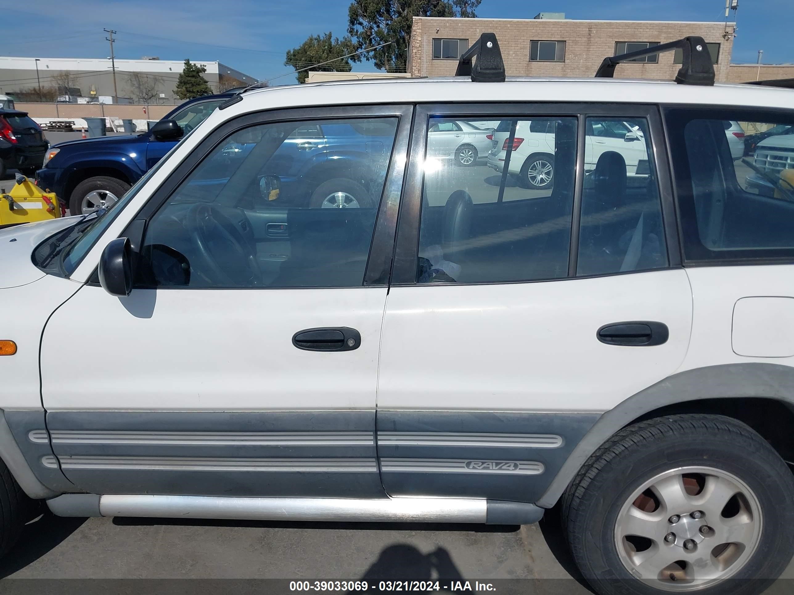 Photo 12 VIN: JT3GP10VXV7014745 - TOYOTA RAV 4 