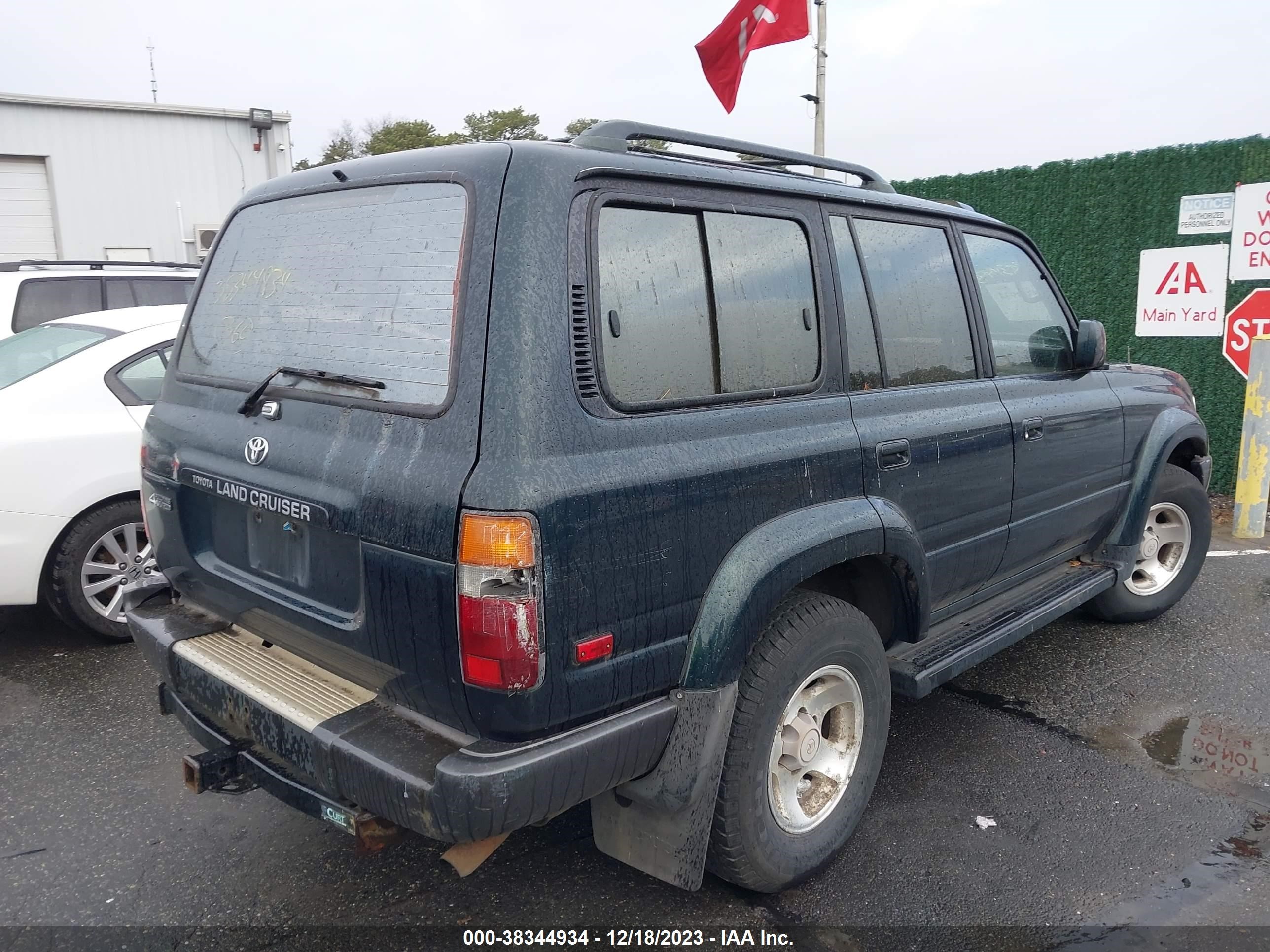 Photo 3 VIN: JT3HJ85J1V0161744 - TOYOTA LAND CRUISER 