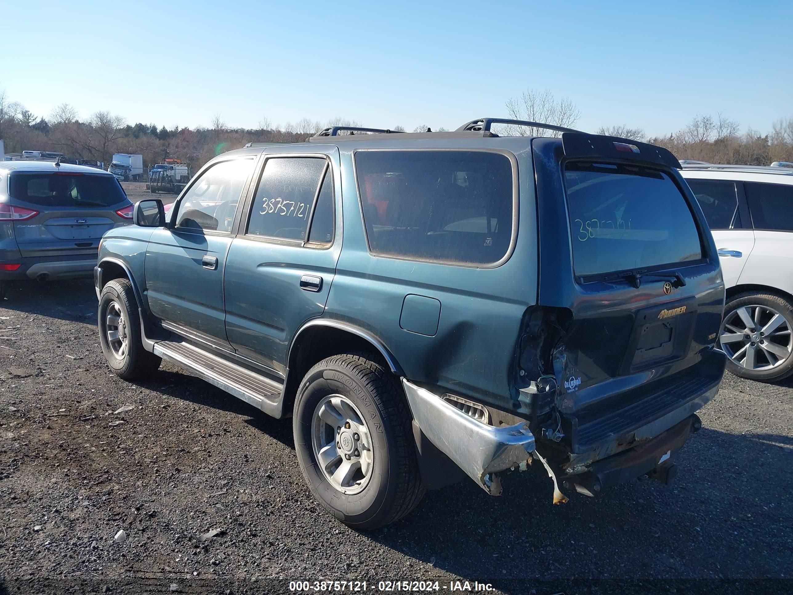 Photo 2 VIN: JT3HN86R0V0130994 - TOYOTA 4RUNNER 