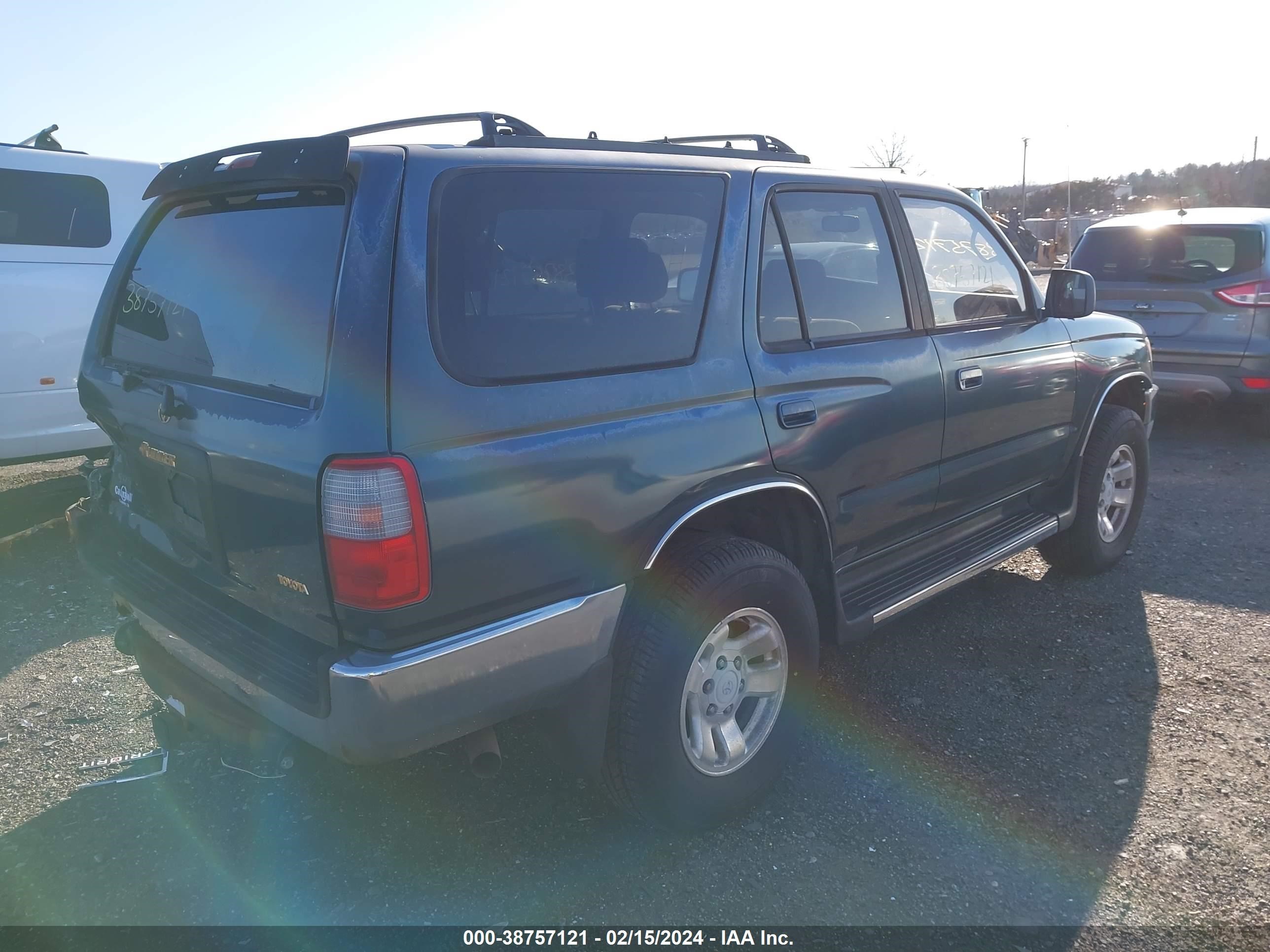 Photo 3 VIN: JT3HN86R0V0130994 - TOYOTA 4RUNNER 