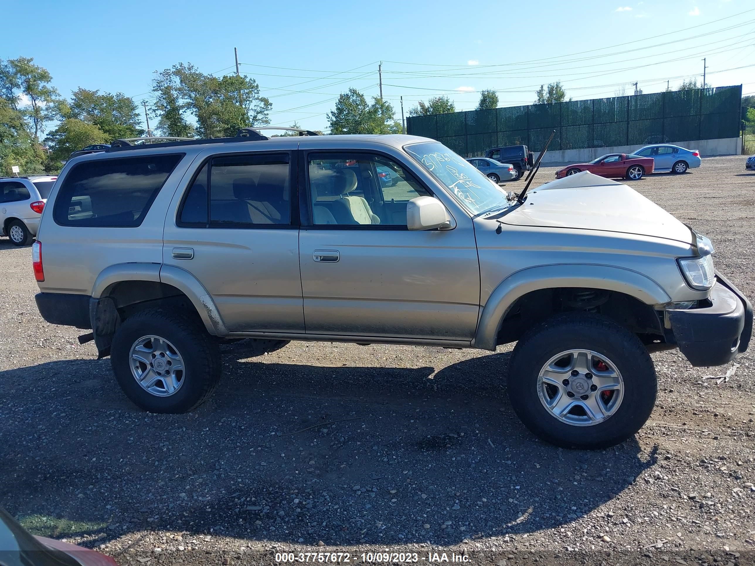 Photo 12 VIN: JT3HN86R129070019 - TOYOTA 4RUNNER 