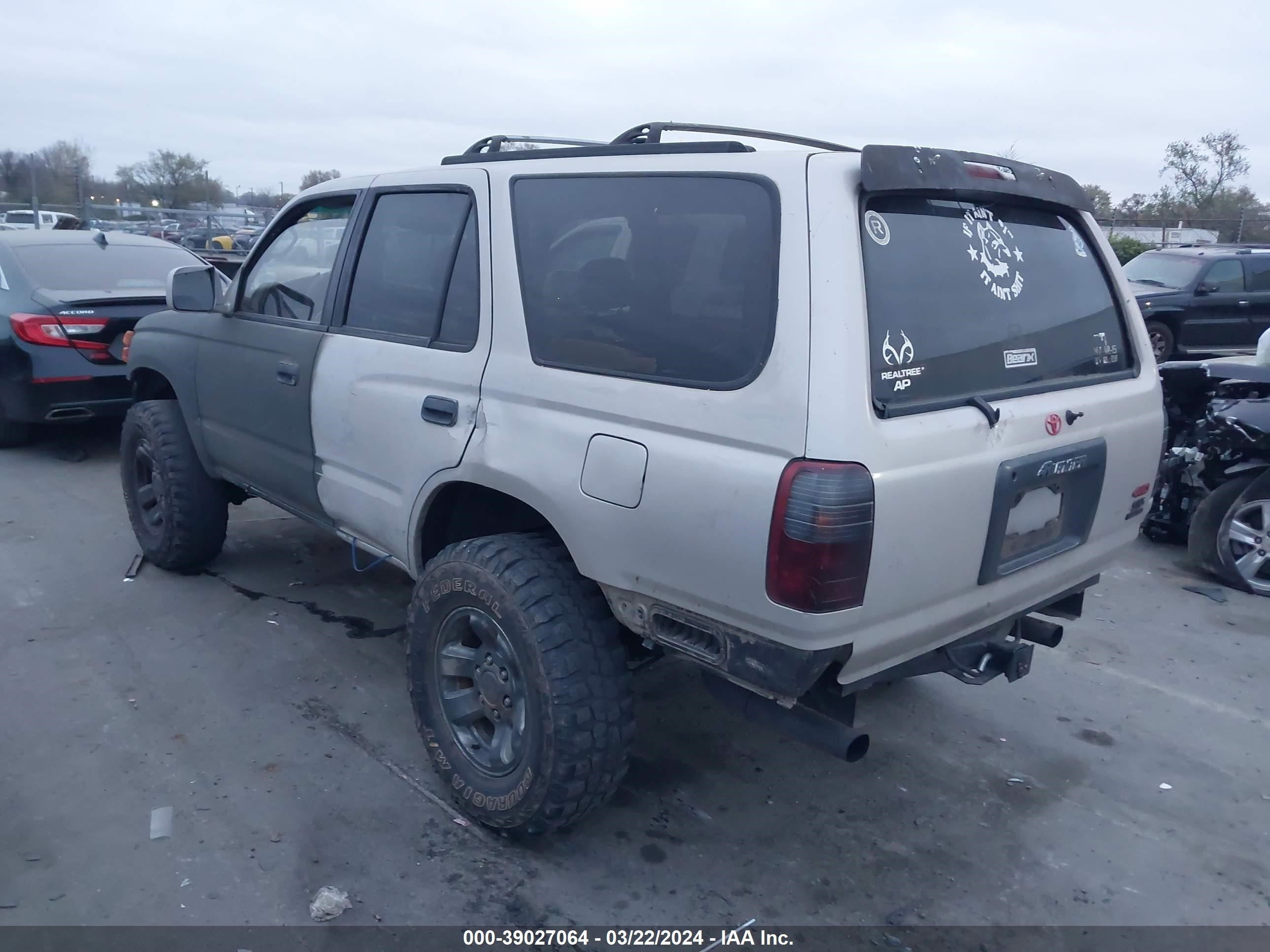 Photo 2 VIN: JT3HN86R1W0174178 - TOYOTA 4RUNNER 