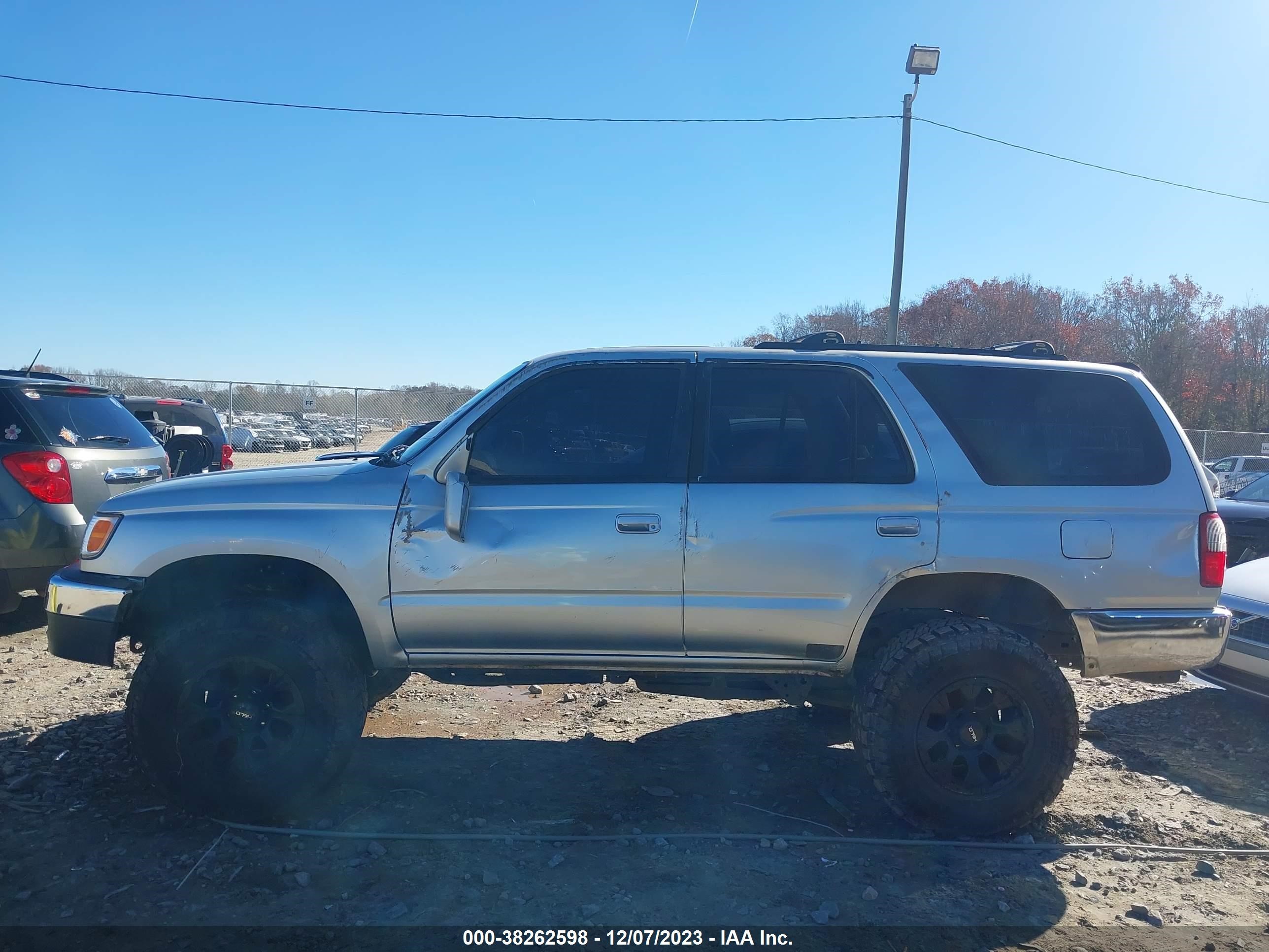 Photo 13 VIN: JT3HN86R2X0239413 - TOYOTA 4RUNNER 