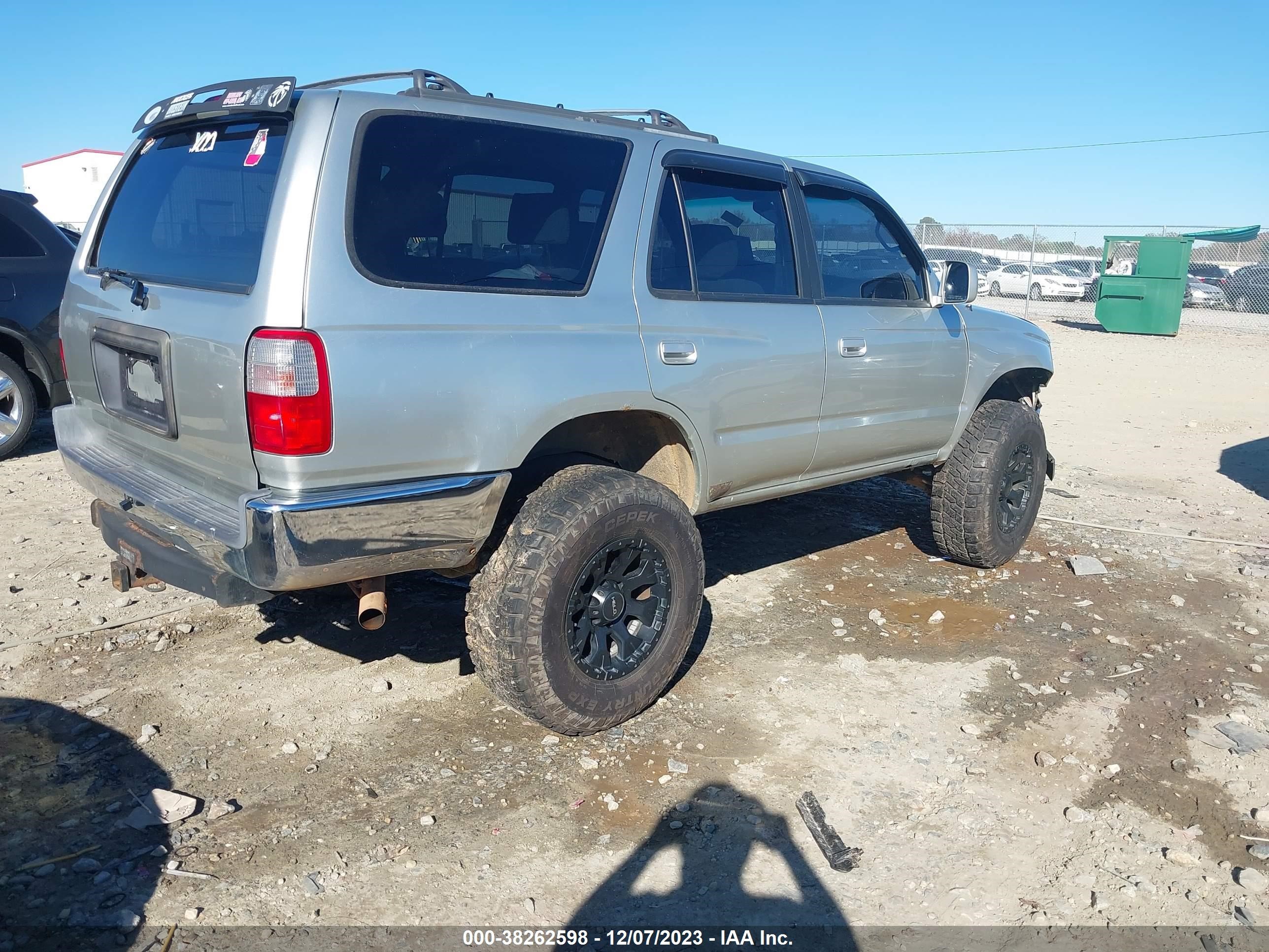 Photo 3 VIN: JT3HN86R2X0239413 - TOYOTA 4RUNNER 