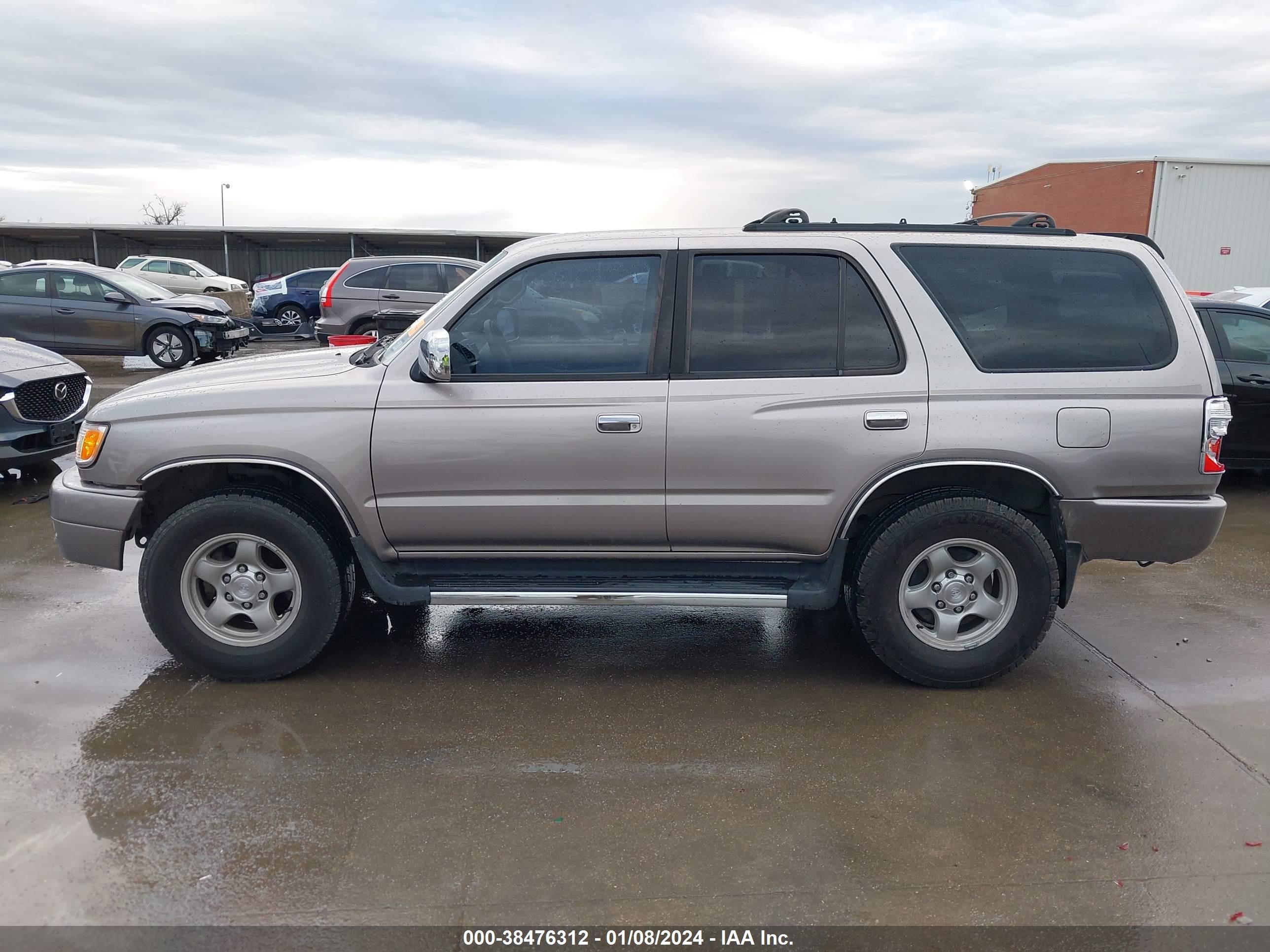 Photo 13 VIN: JT3HN86R320390785 - TOYOTA 4RUNNER 