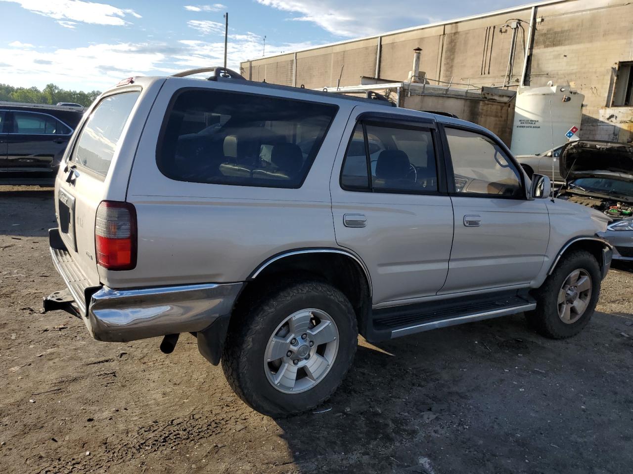 Photo 2 VIN: JT3HN86R3T0010443 - TOYOTA 4RUNNER 