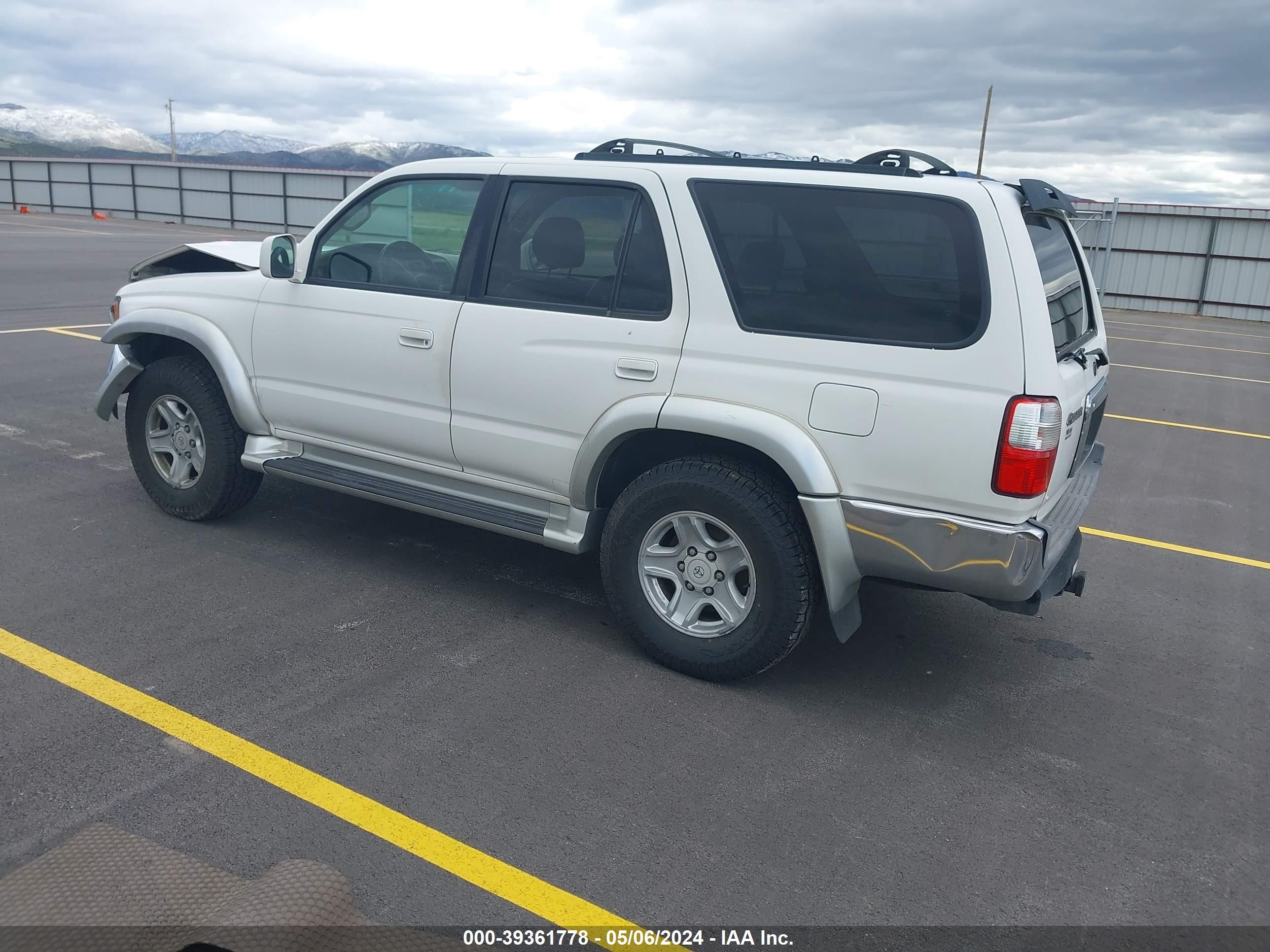 Photo 2 VIN: JT3HN86R429062657 - TOYOTA 4RUNNER 