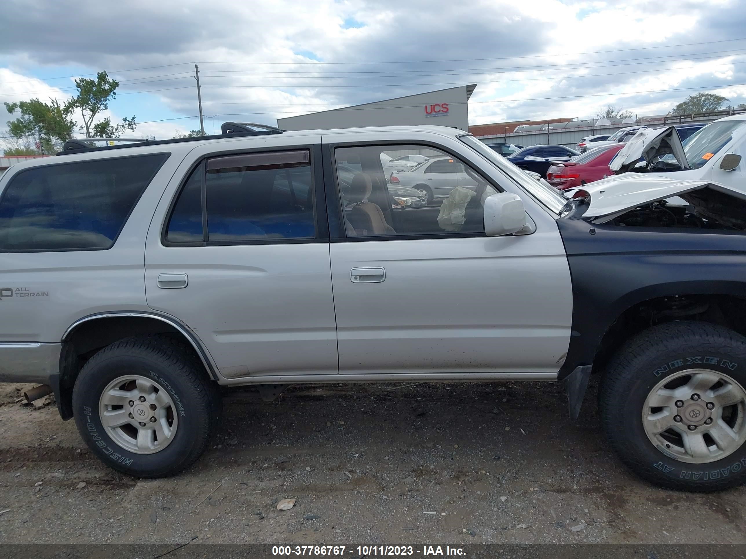 Photo 12 VIN: JT3HN86R4W0158282 - TOYOTA 4RUNNER 