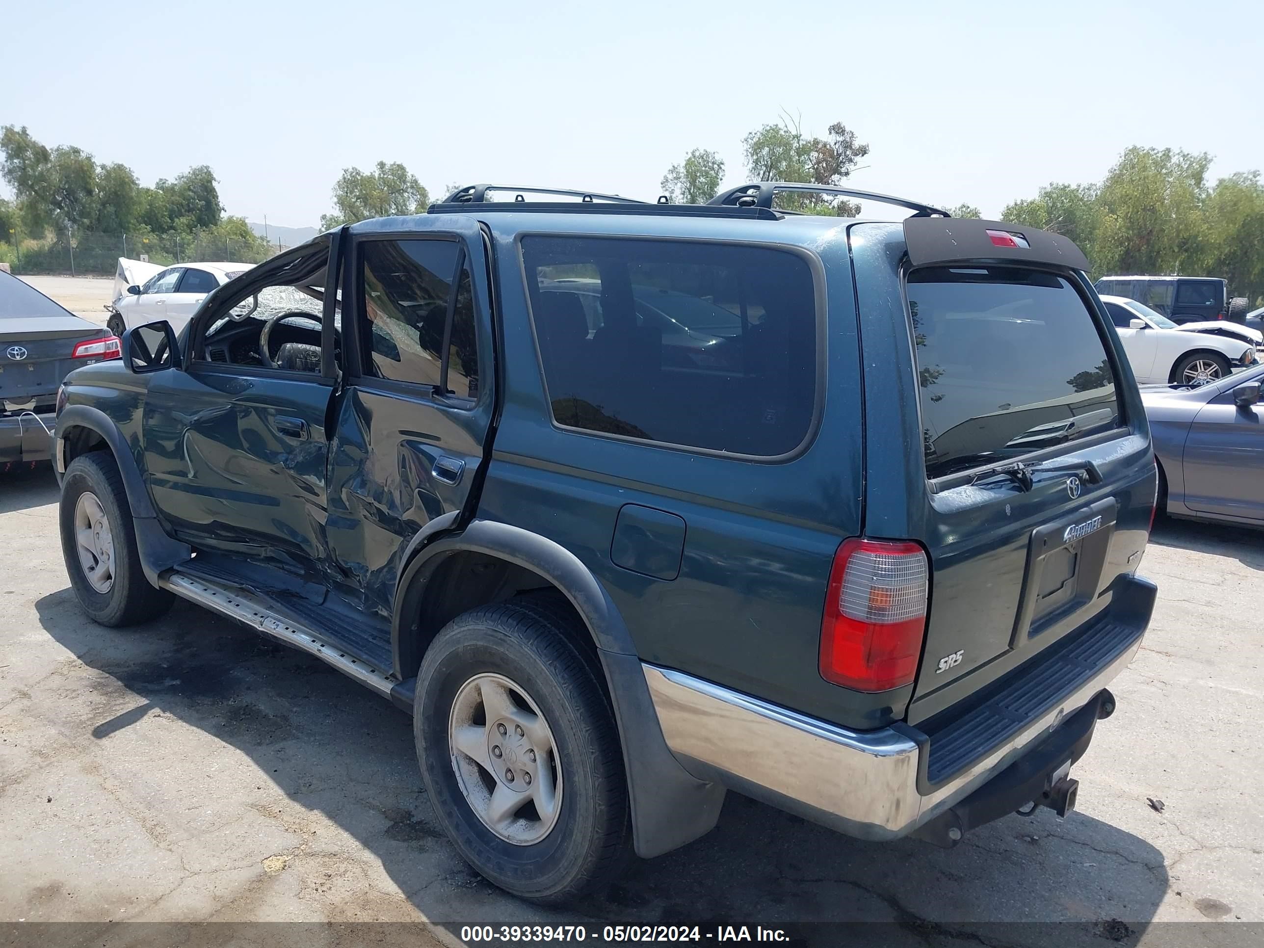 Photo 2 VIN: JT3HN86R6T0037443 - TOYOTA 4RUNNER 