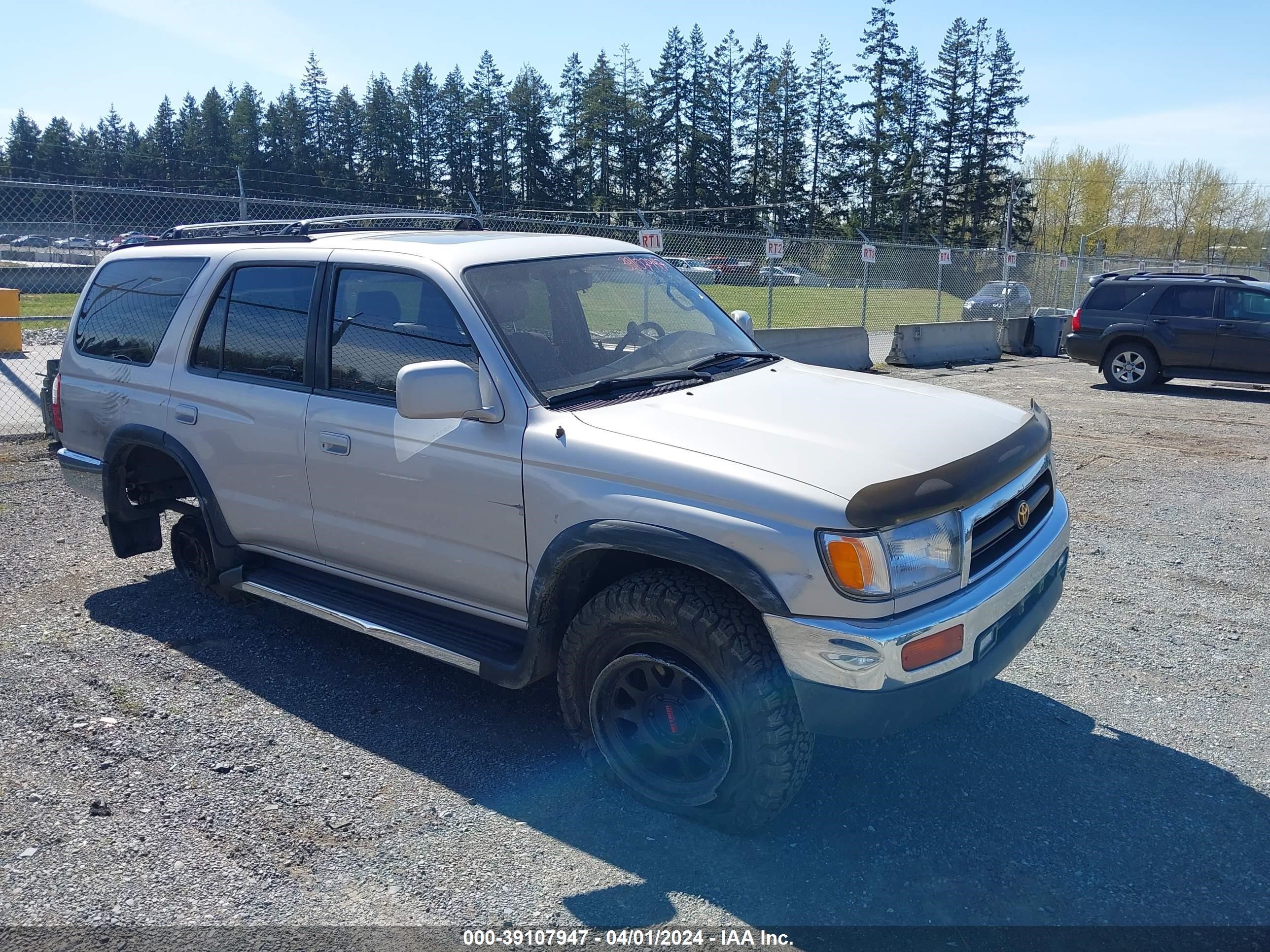 Photo 1 VIN: JT3HN86R6V0106926 - TOYOTA 4RUNNER 