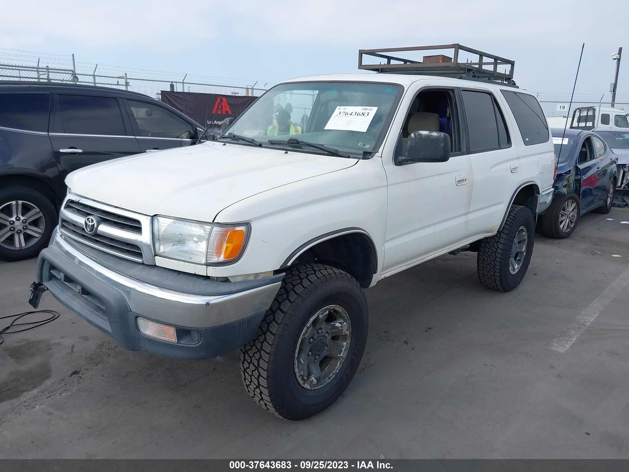 Photo 1 VIN: JT3HN86R6X0228592 - TOYOTA 4RUNNER 