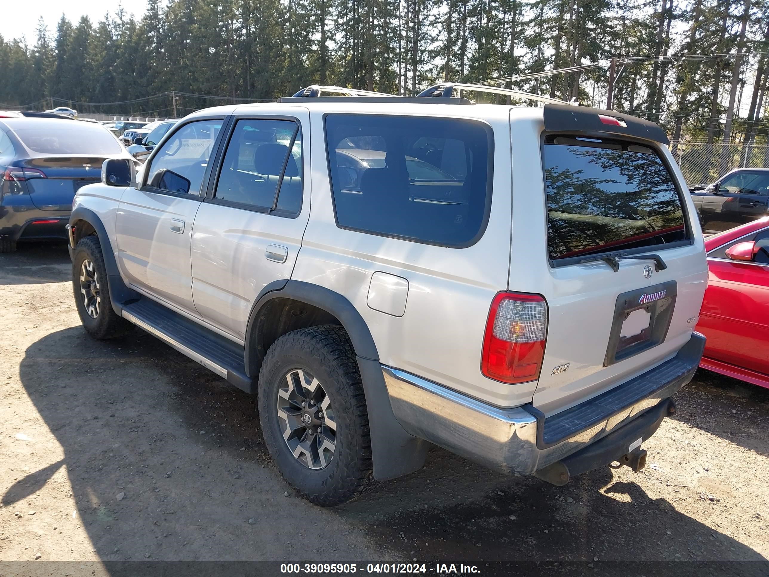 Photo 2 VIN: JT3HN86R7V0122472 - TOYOTA 4RUNNER 