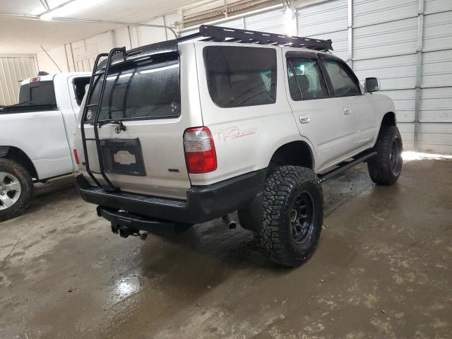 Photo 2 VIN: JT3HN86R8W0179913 - TOYOTA 4RUNNER SR 