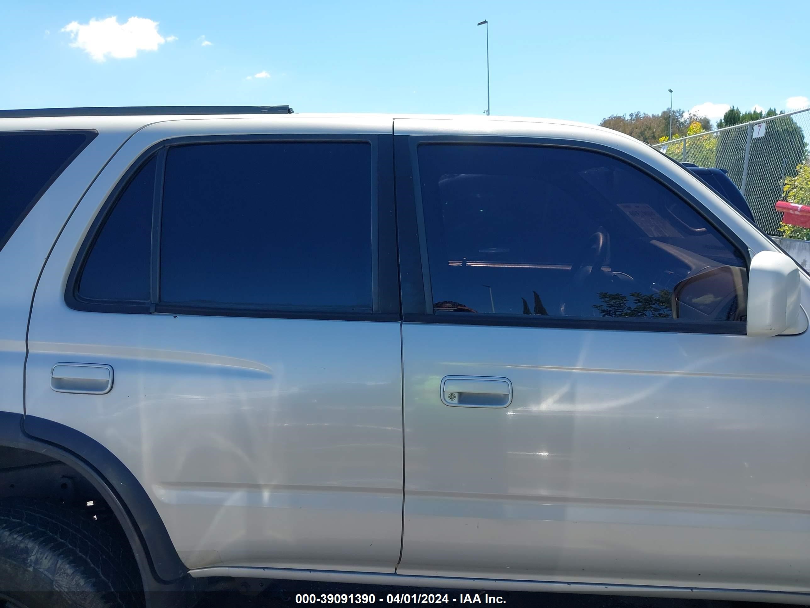 Photo 12 VIN: JT3HN86RXT0041592 - TOYOTA 4RUNNER 