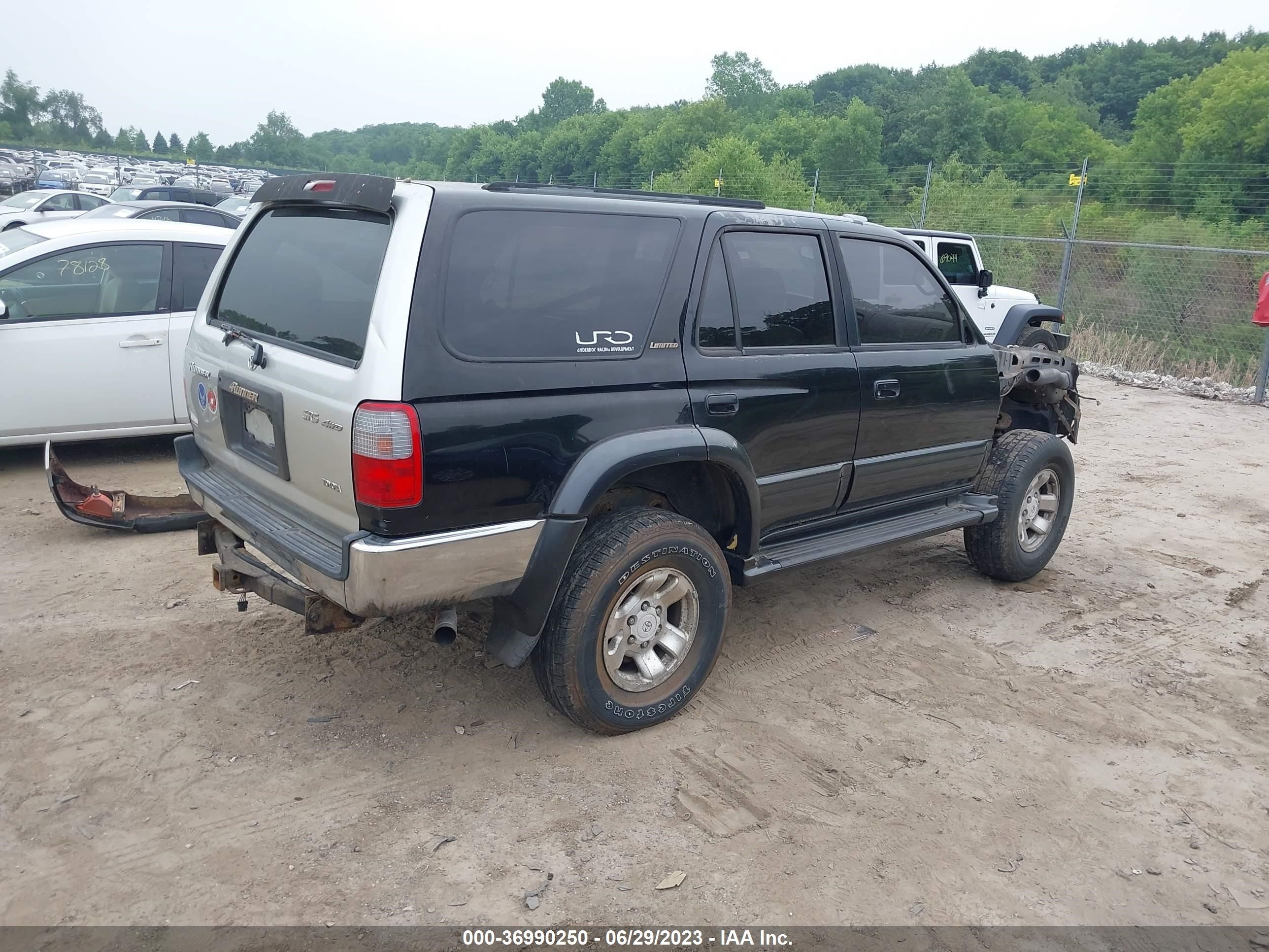 Photo 3 VIN: JT3HN87R1W0174700 - TOYOTA 4RUNNER 