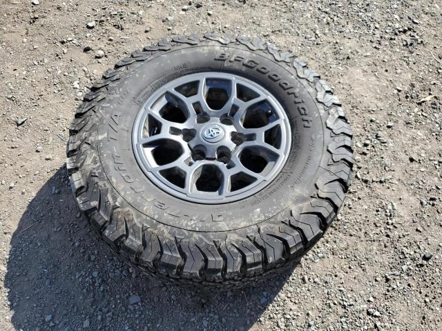 Photo 12 VIN: JT3HN87R3Y9034775 - TOYOTA 4RUNNER LI 