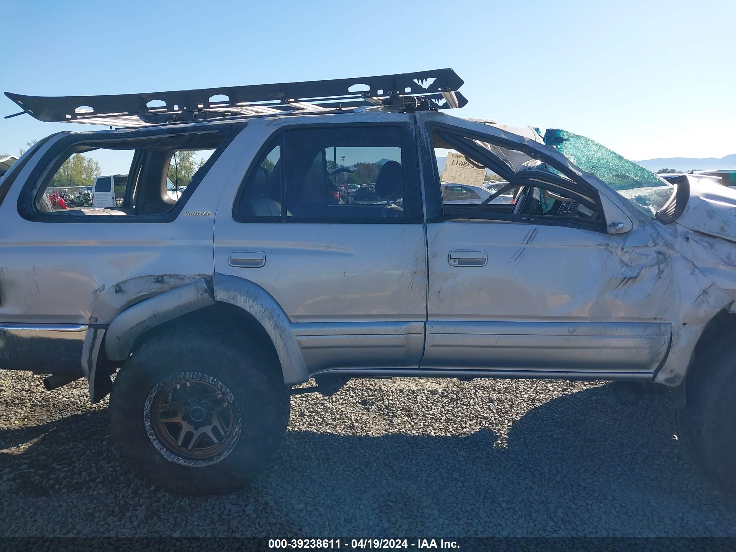 Photo 13 VIN: JT3HN87R7T0035635 - TOYOTA 4RUNNER 