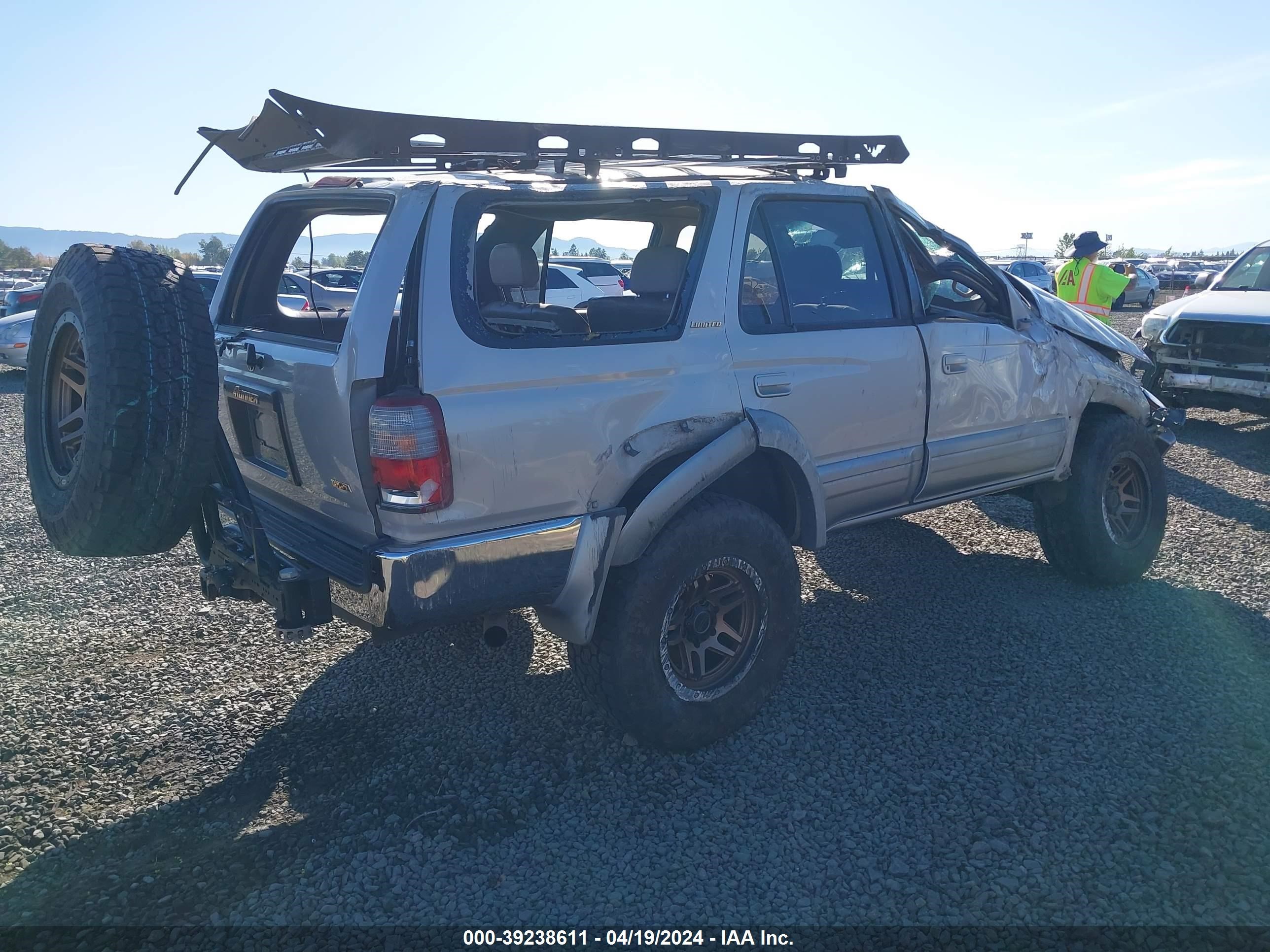 Photo 3 VIN: JT3HN87R7T0035635 - TOYOTA 4RUNNER 