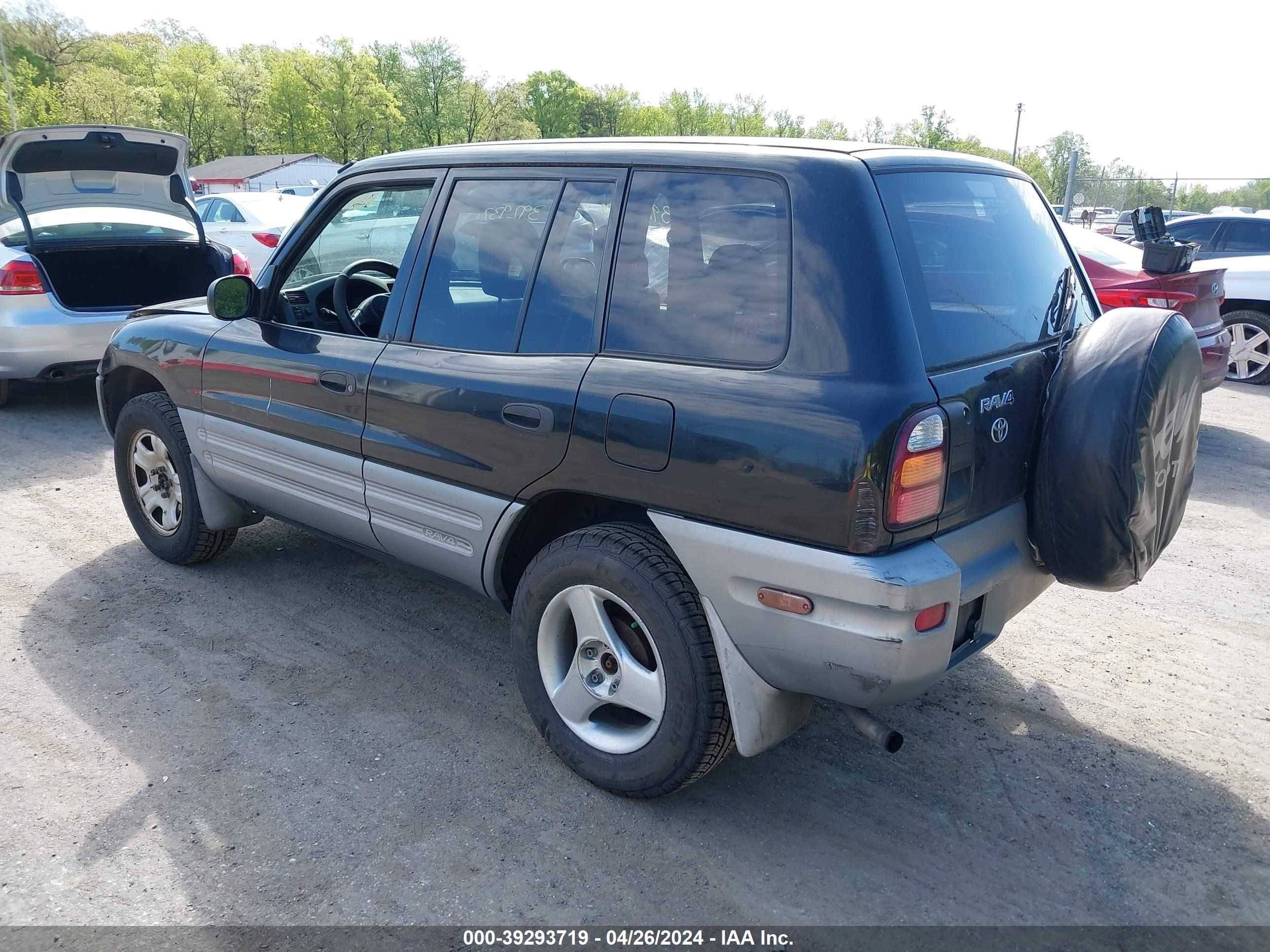 Photo 2 VIN: JT3HP10V1Y0234390 - TOYOTA RAV 4 