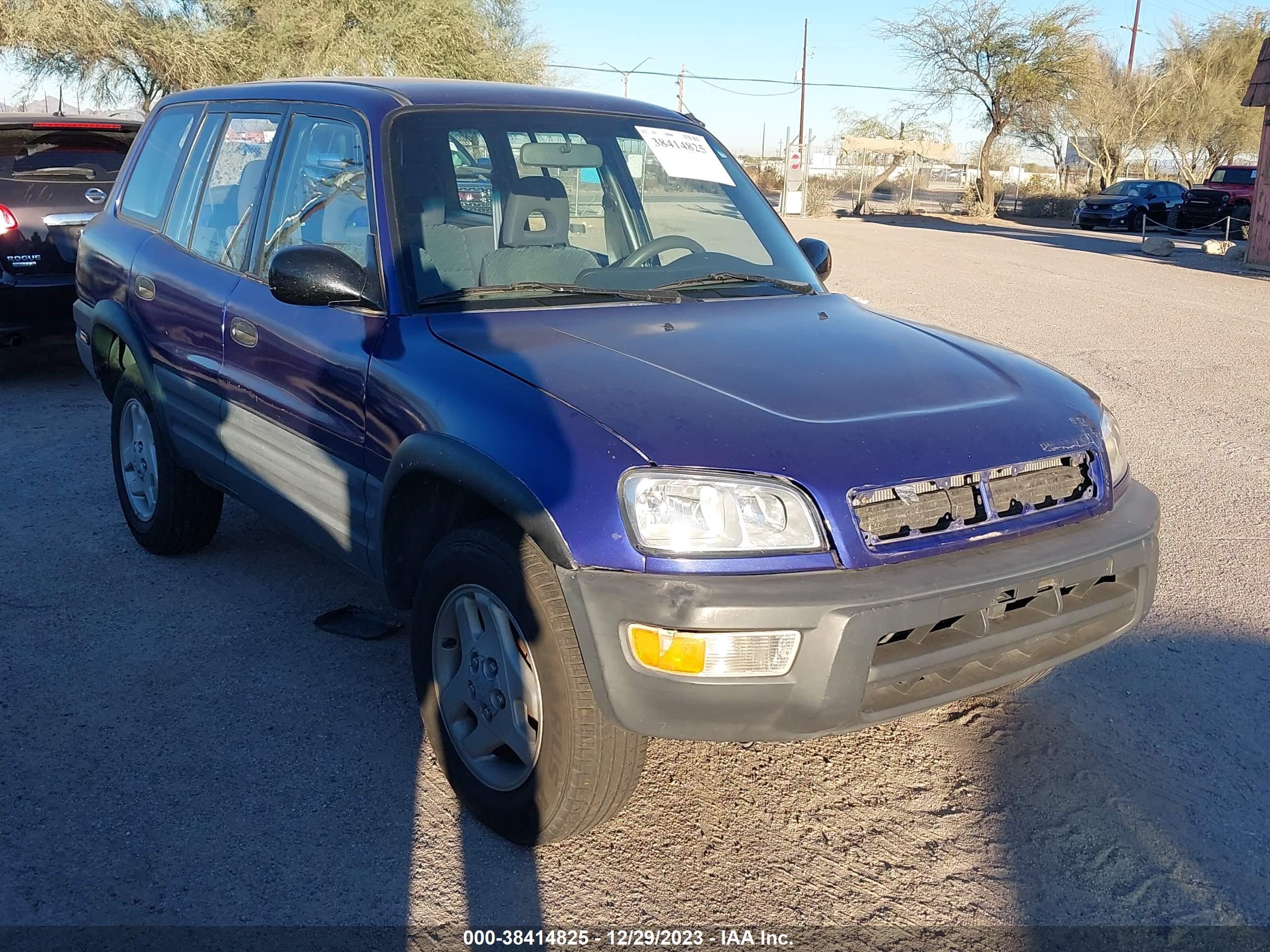 Photo 0 VIN: JT3HP10V6X0203781 - TOYOTA RAV 4 