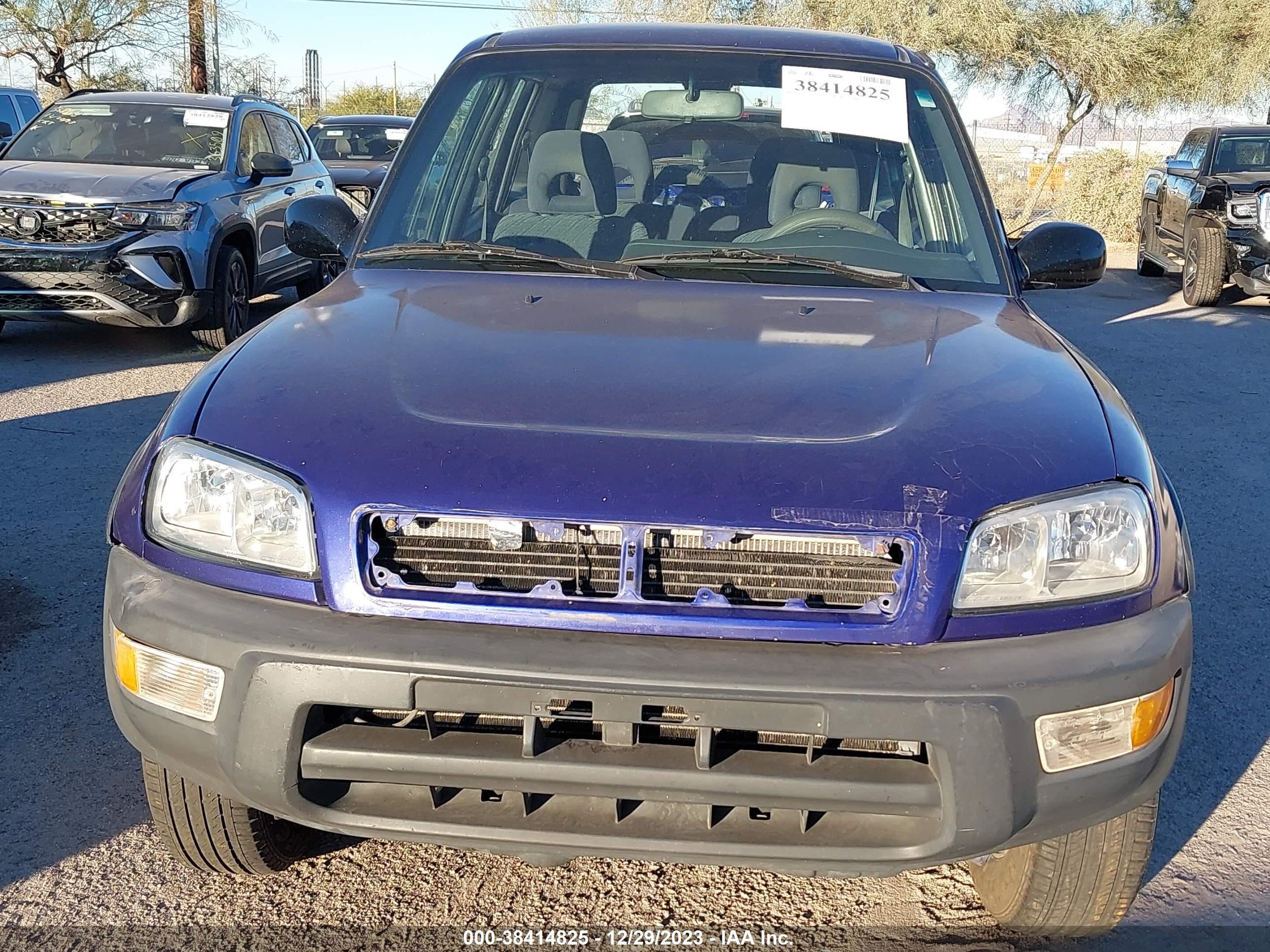 Photo 11 VIN: JT3HP10V6X0203781 - TOYOTA RAV 4 