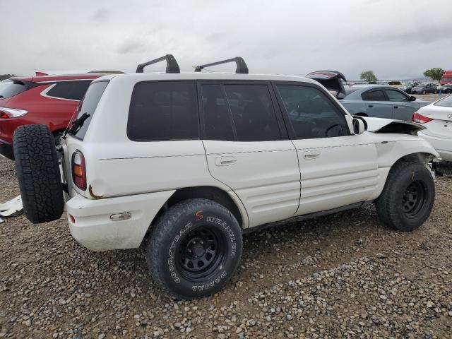 Photo 2 VIN: JT3HP10V6X7137787 - TOYOTA RAV4 