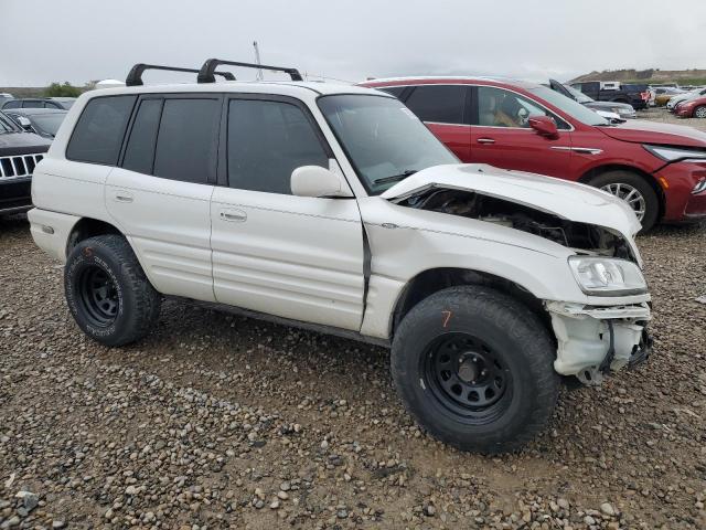 Photo 3 VIN: JT3HP10V6X7137787 - TOYOTA RAV4 