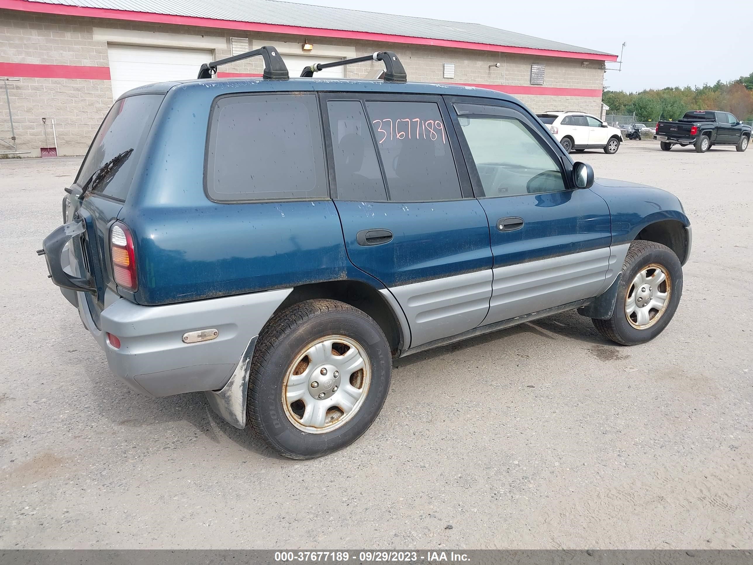 Photo 3 VIN: JT3HP10V6Y7163341 - TOYOTA RAV 4 