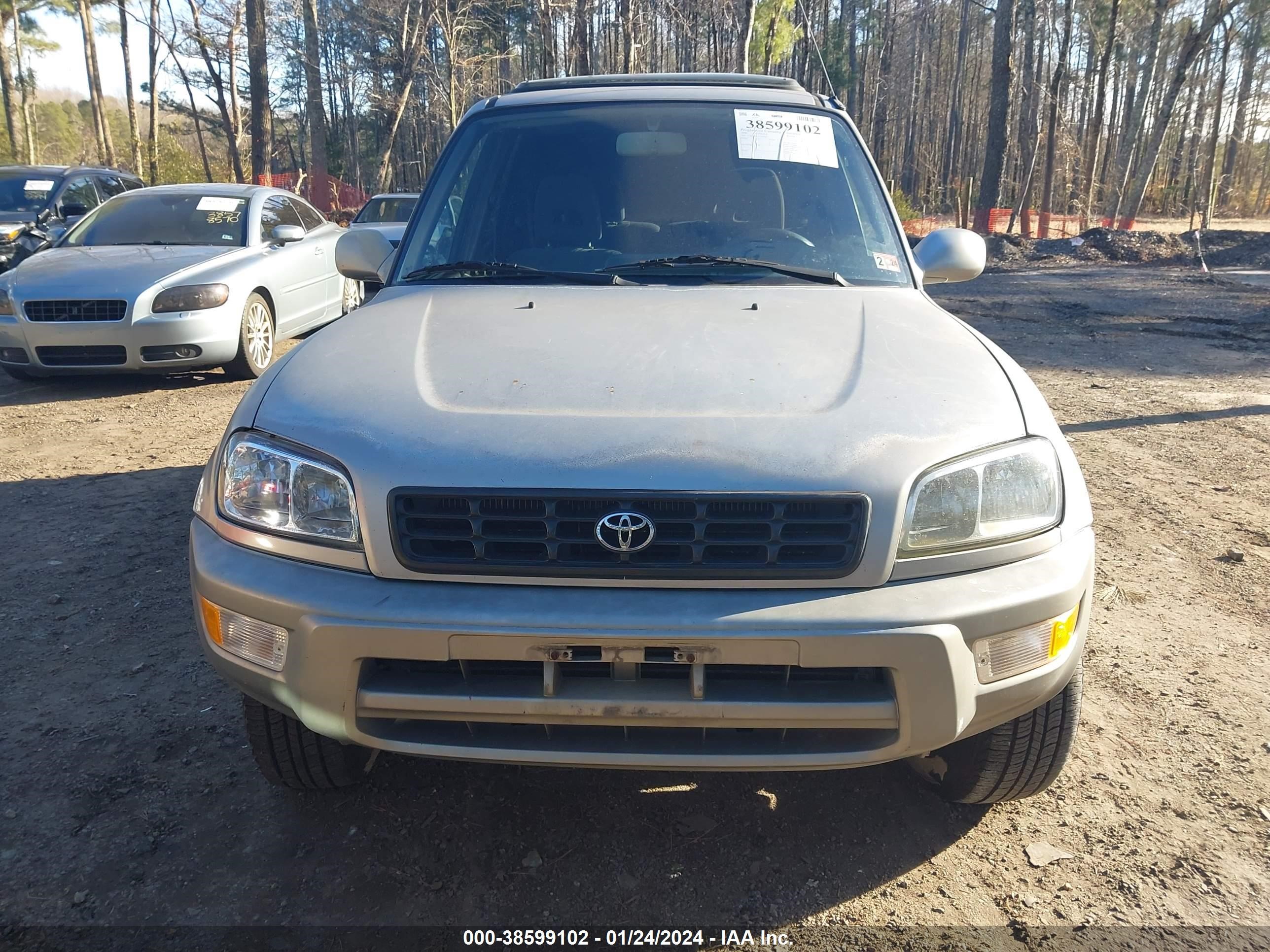 Photo 11 VIN: JT3HP10V6Y7167633 - TOYOTA RAV 4 