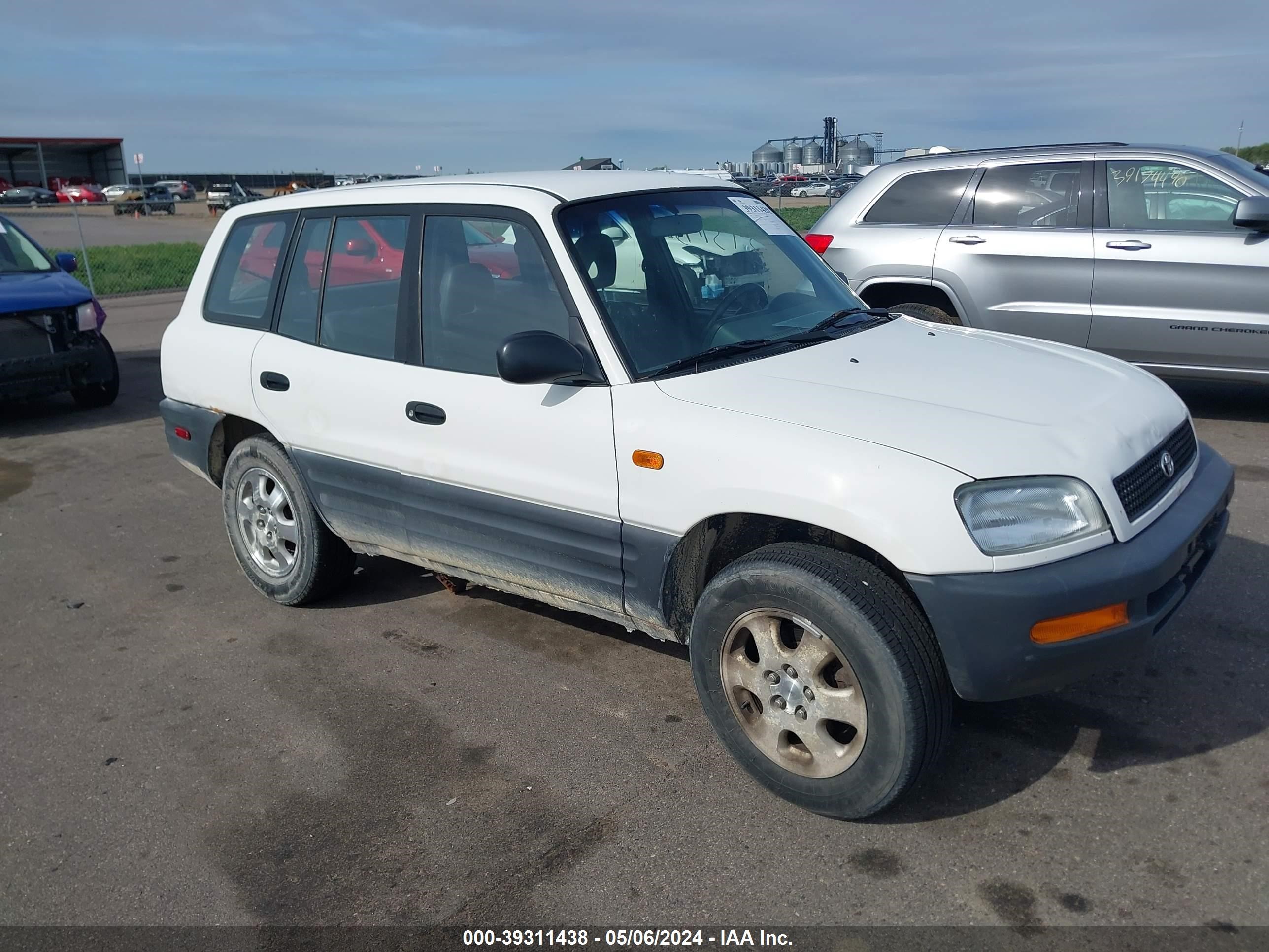 Photo 0 VIN: JT3HP10V7V7044886 - TOYOTA RAV 4 