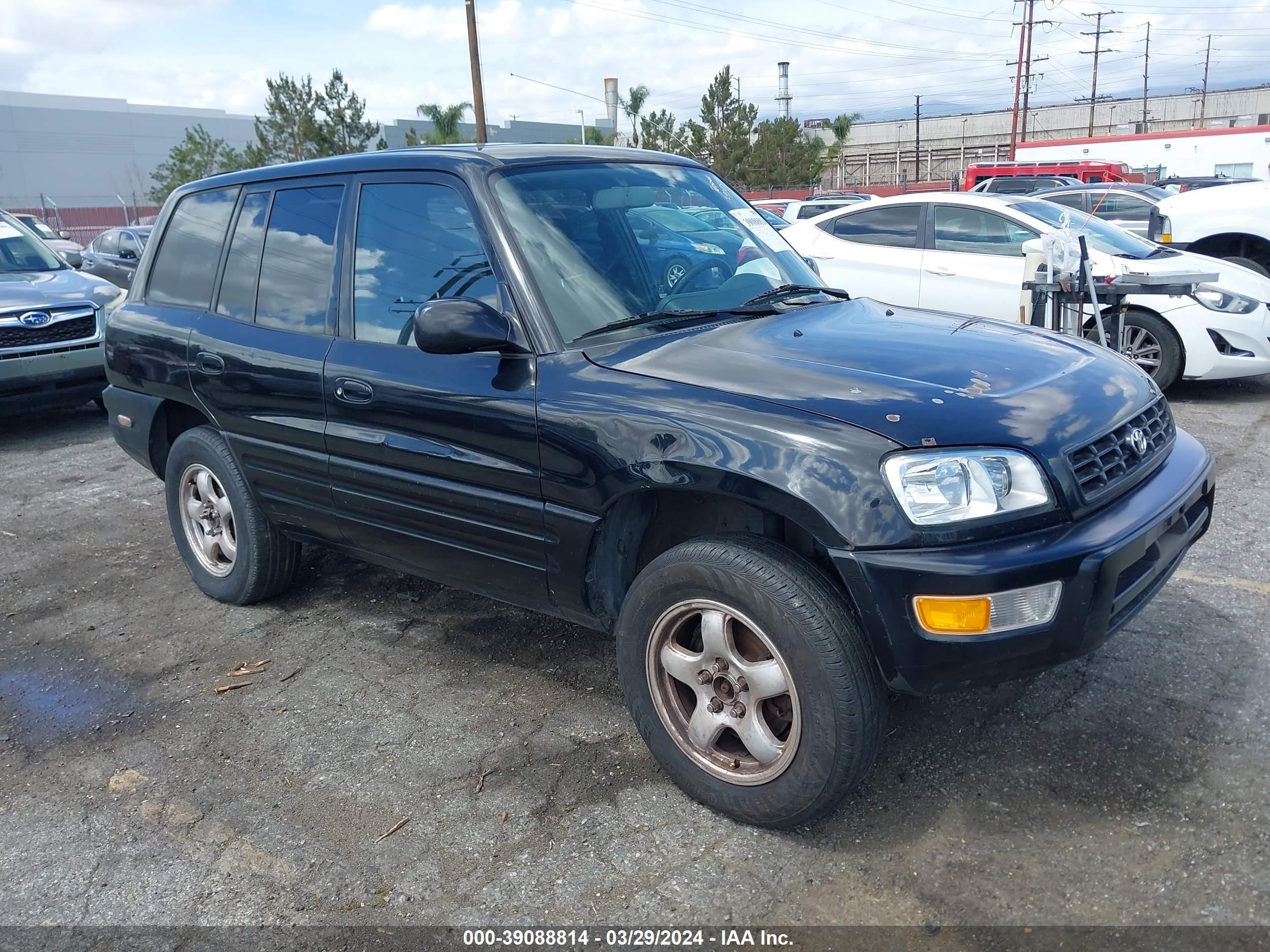 Photo 0 VIN: JT3HP10V8X7123745 - TOYOTA RAV 4 