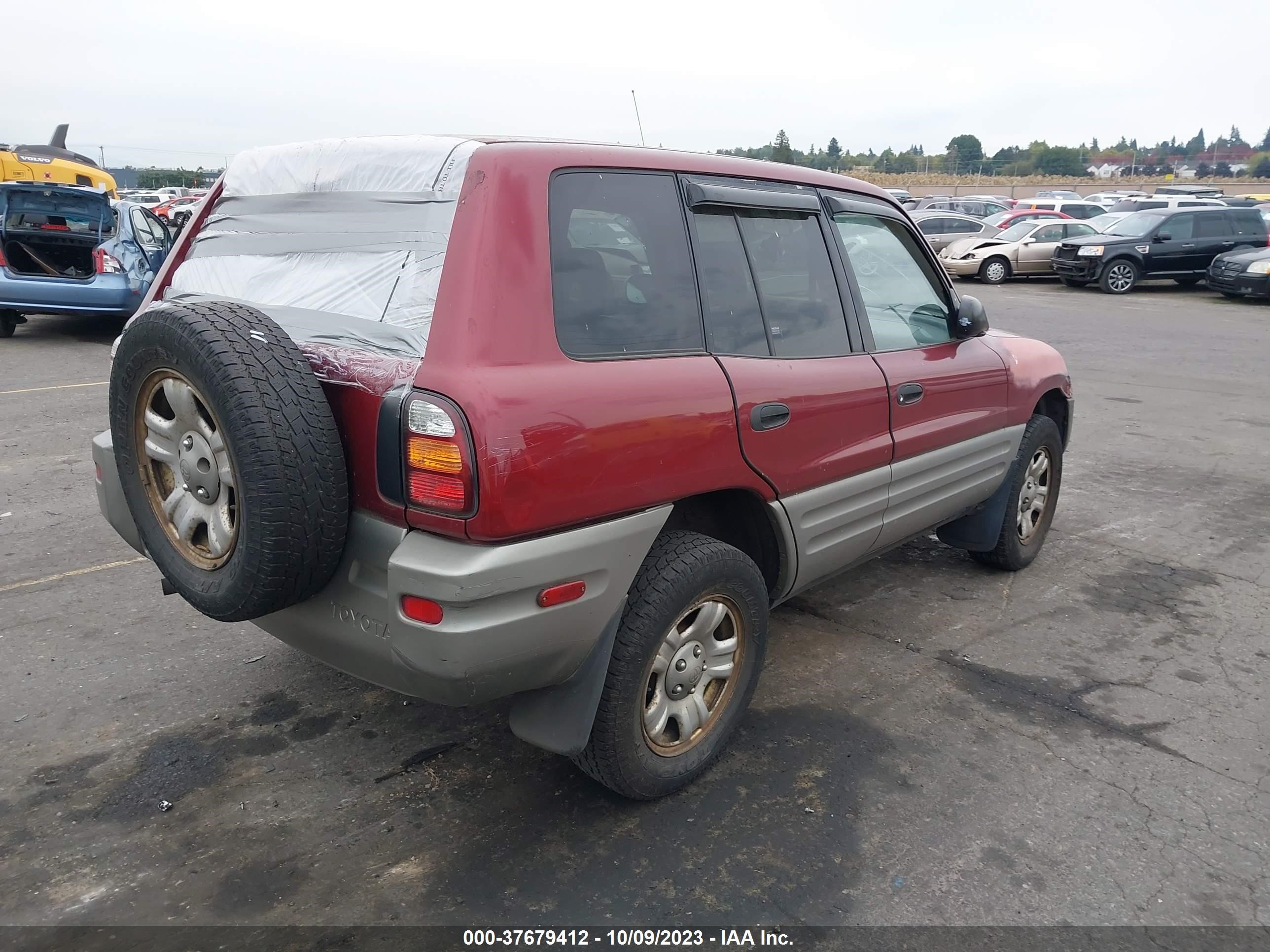 Photo 3 VIN: JT3HP10VXY0243198 - TOYOTA RAV 4 