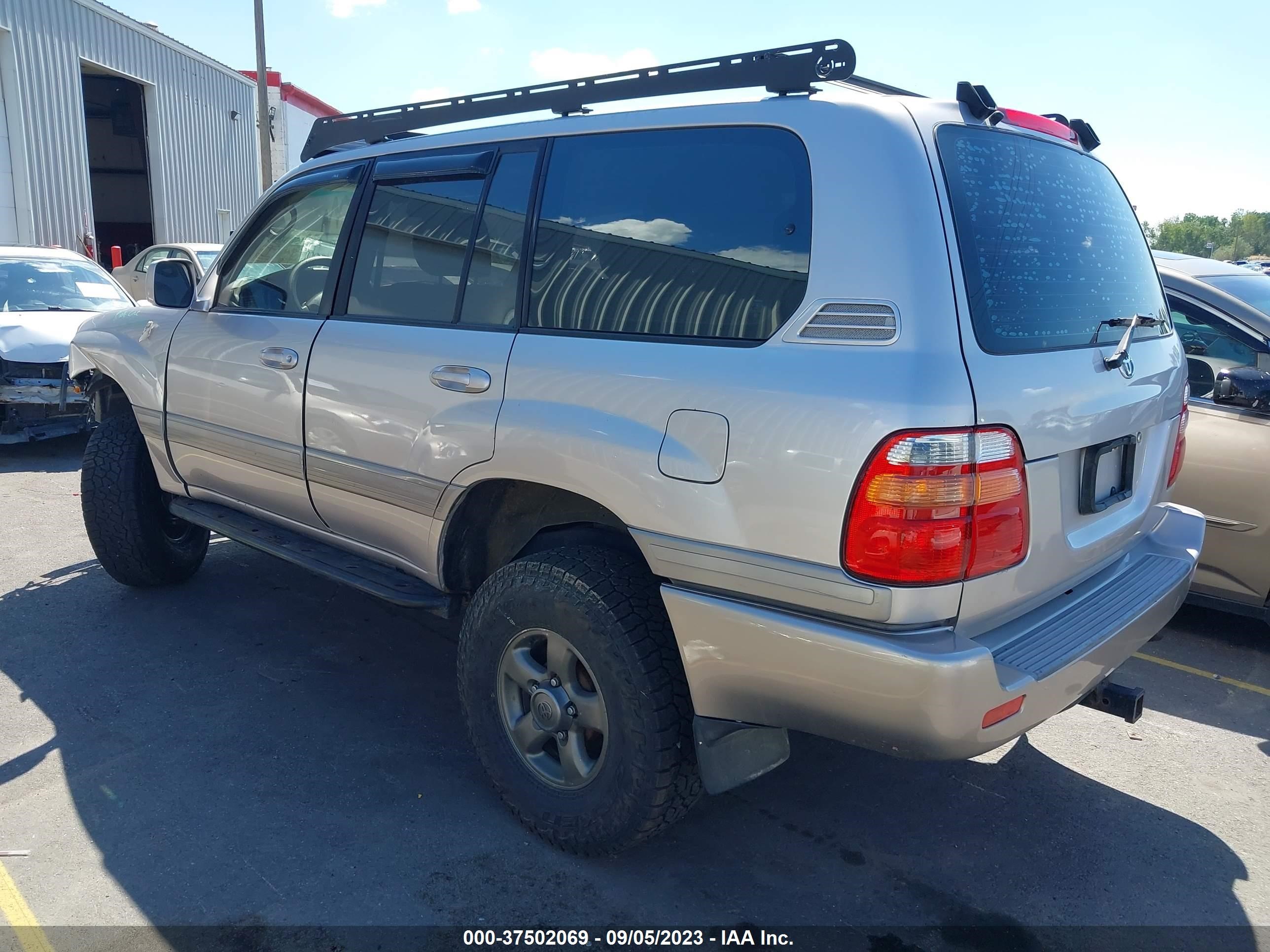 Photo 2 VIN: JT3HT05J0Y0126970 - TOYOTA LAND CRUISER 