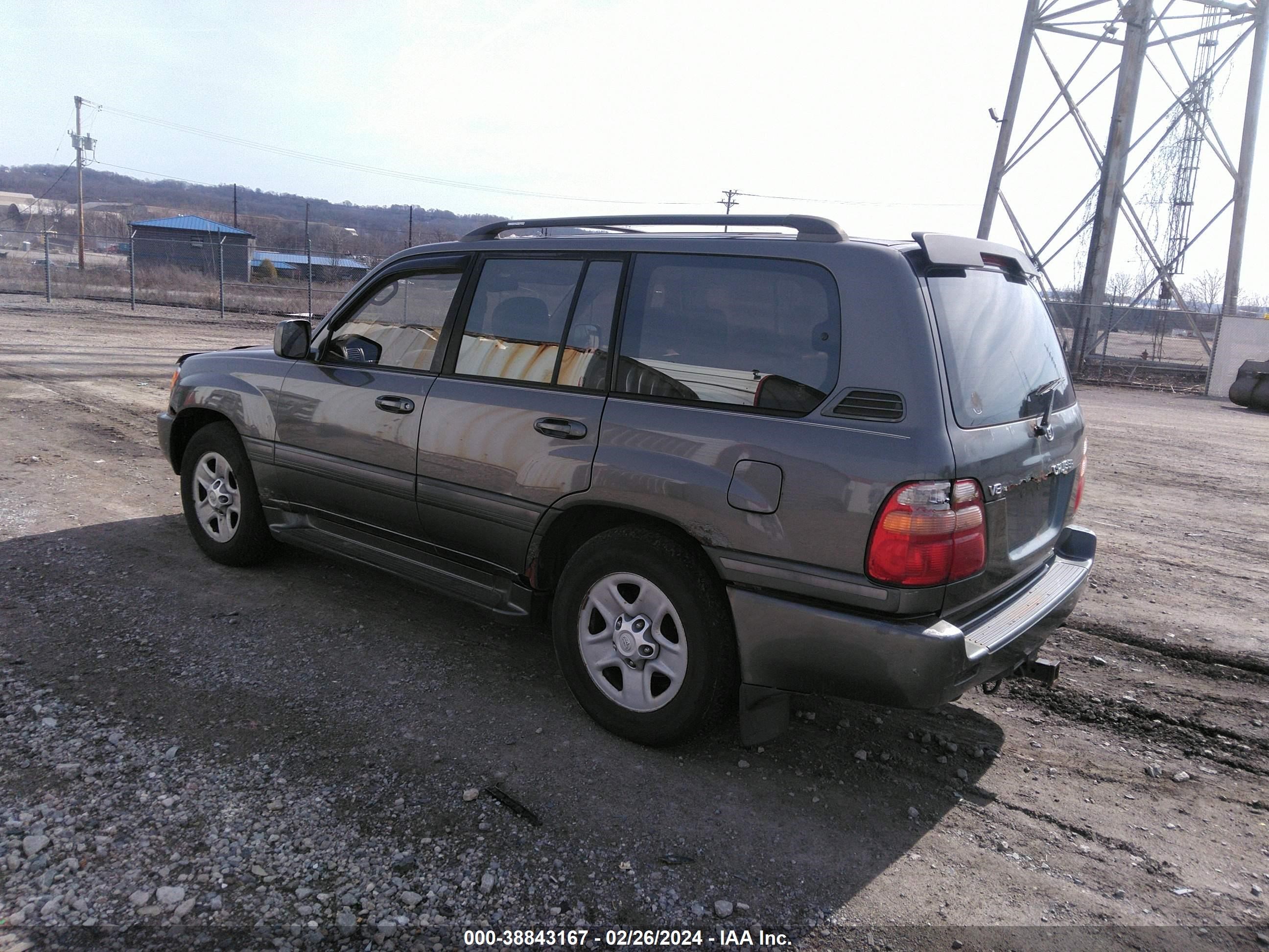 Photo 2 VIN: JT3HT05J9Y0124053 - TOYOTA LAND CRUISER 