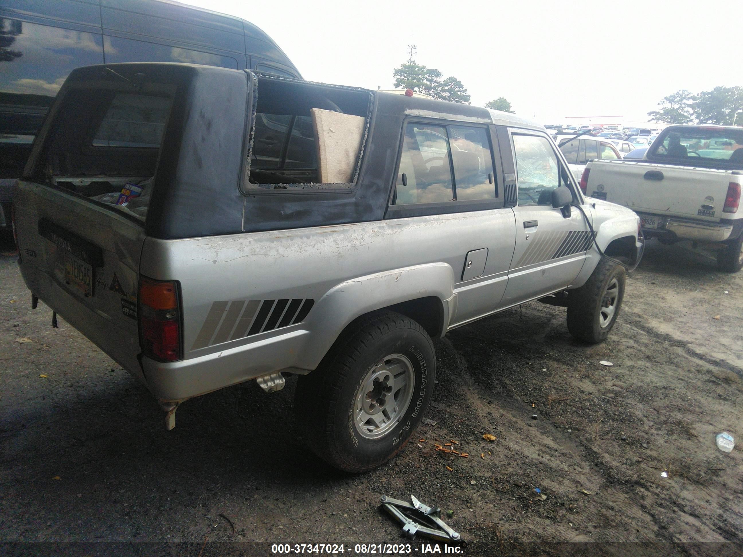 Photo 3 VIN: JT3RN63W9J0210548 - TOYOTA 4RUNNER 